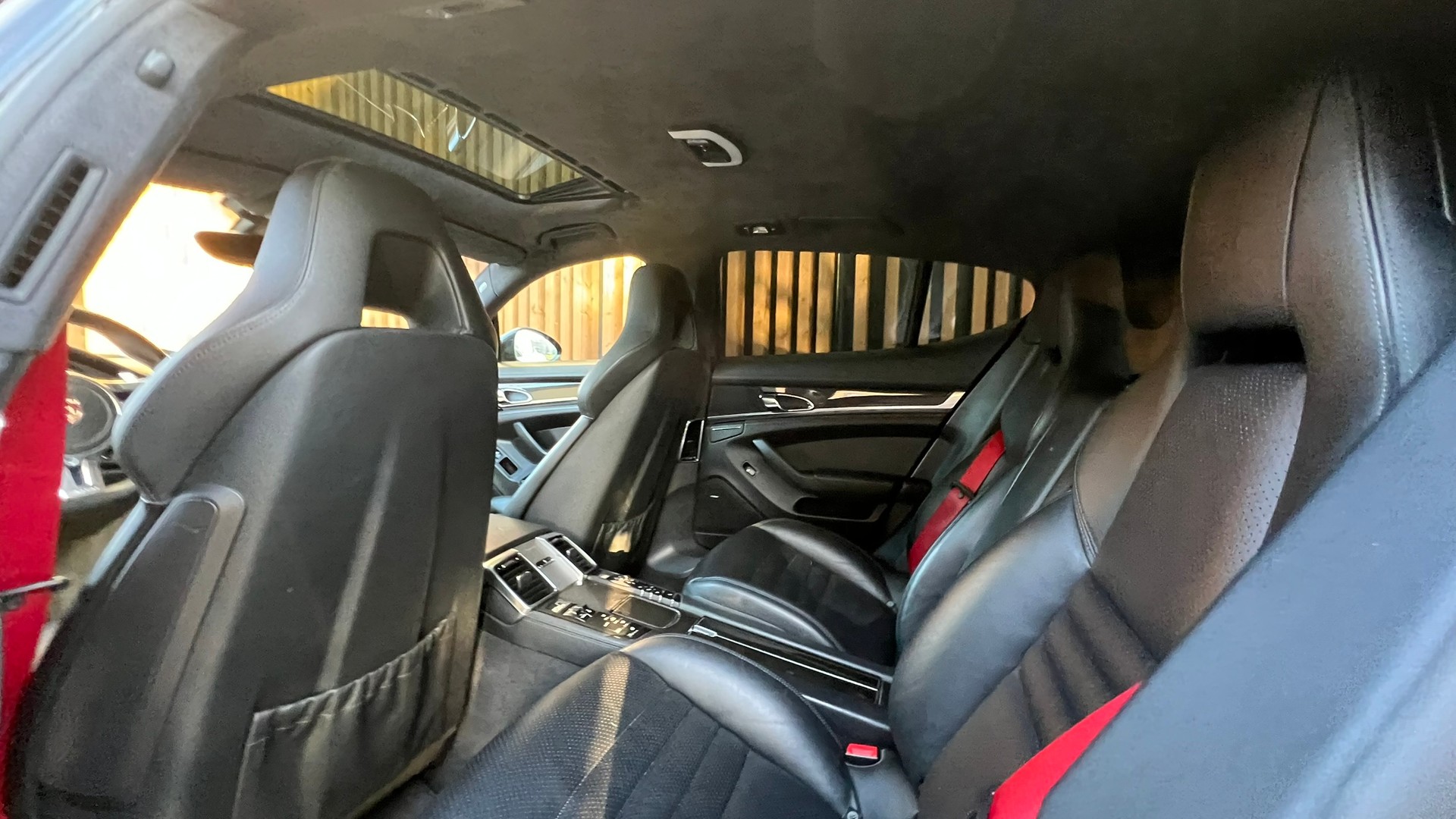 PORSCHE PANAMERA TURBO S BLACK 4.8 PDK l 550 PS-image-28