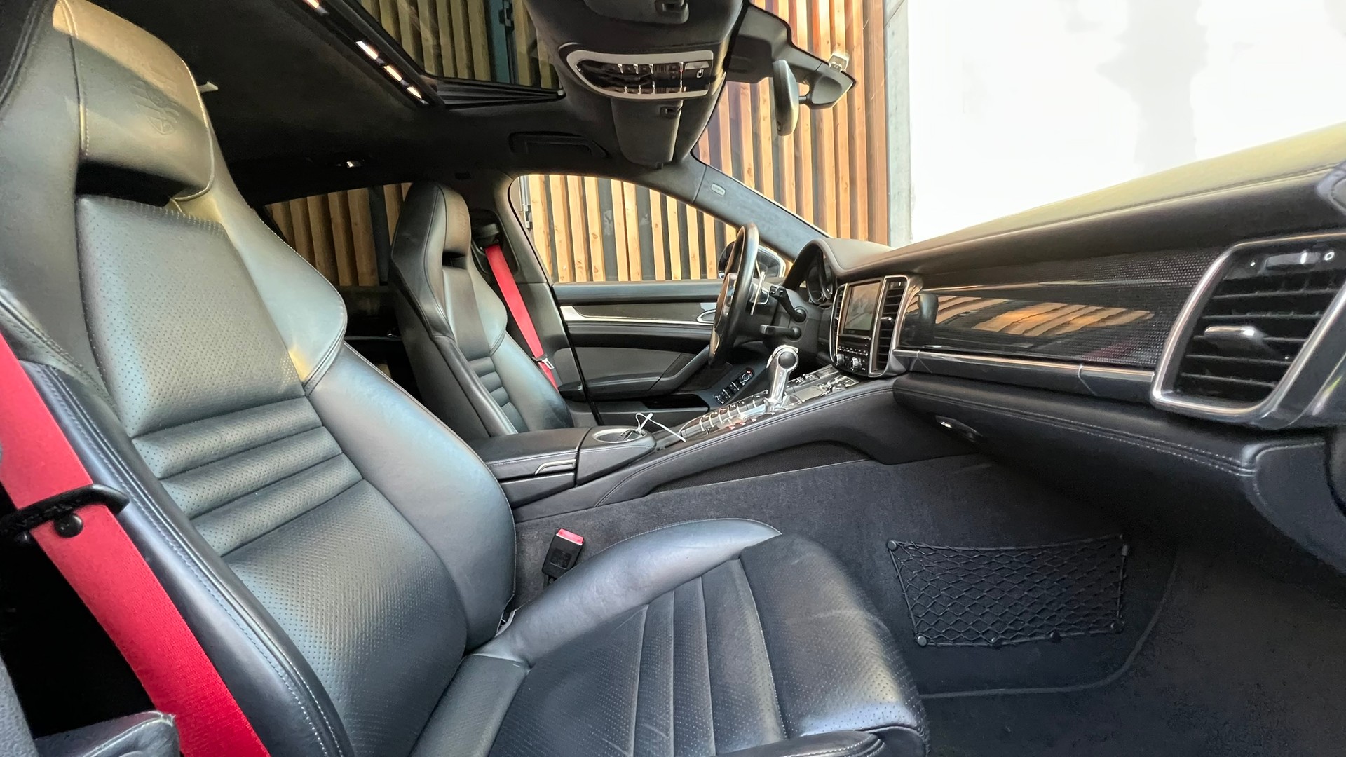 PORSCHE PANAMERA TURBO S BLACK 4.8 PDK l 550 PS-image-24
