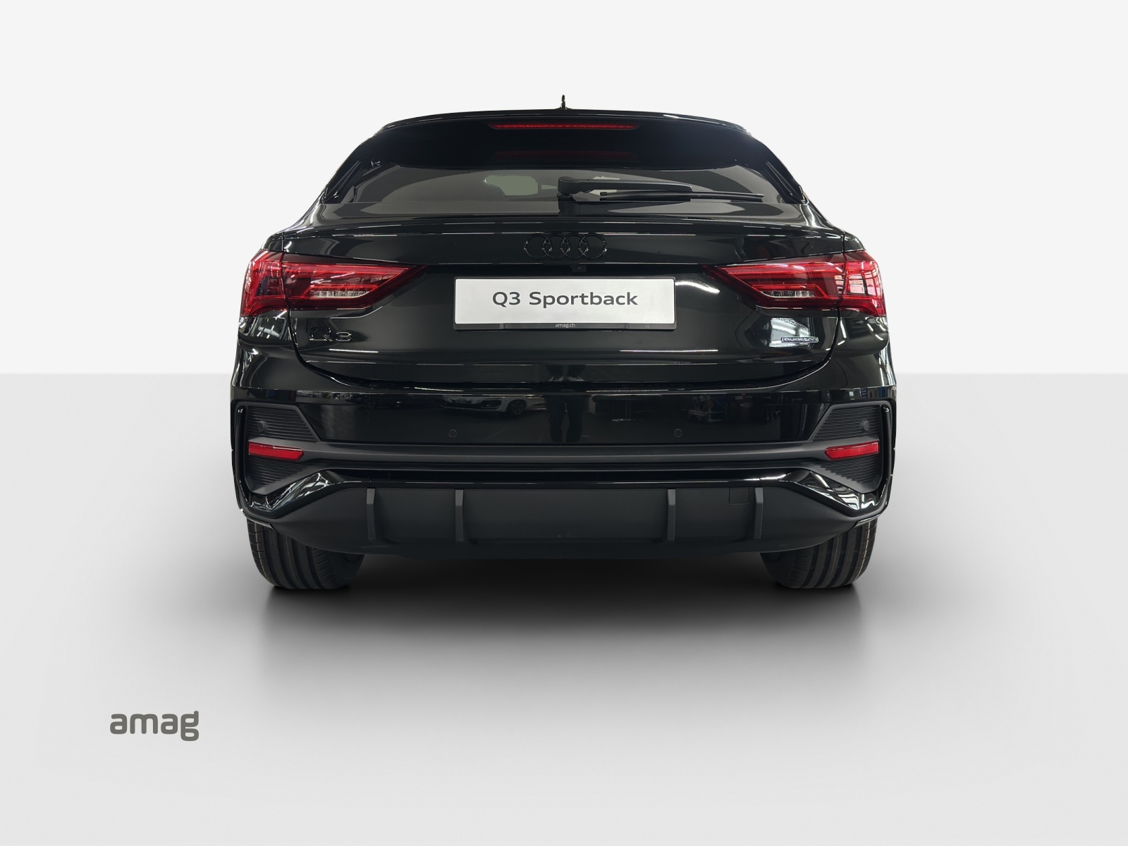 AUDI Q3 Sportback 35 TFSI S line Attraction S-tronic-image-3