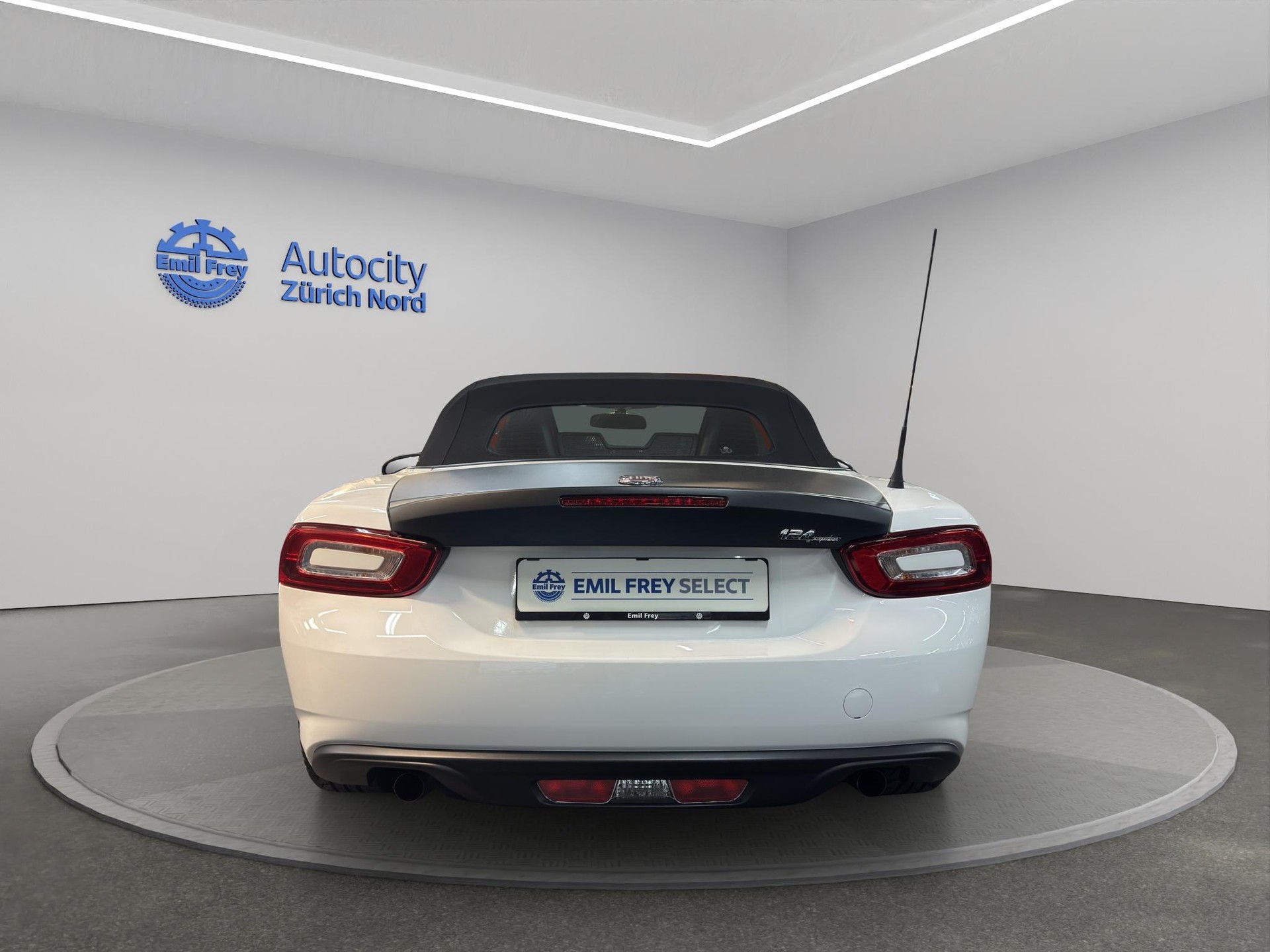 FIAT 124 Spider 1.4 MultiAir-image-3