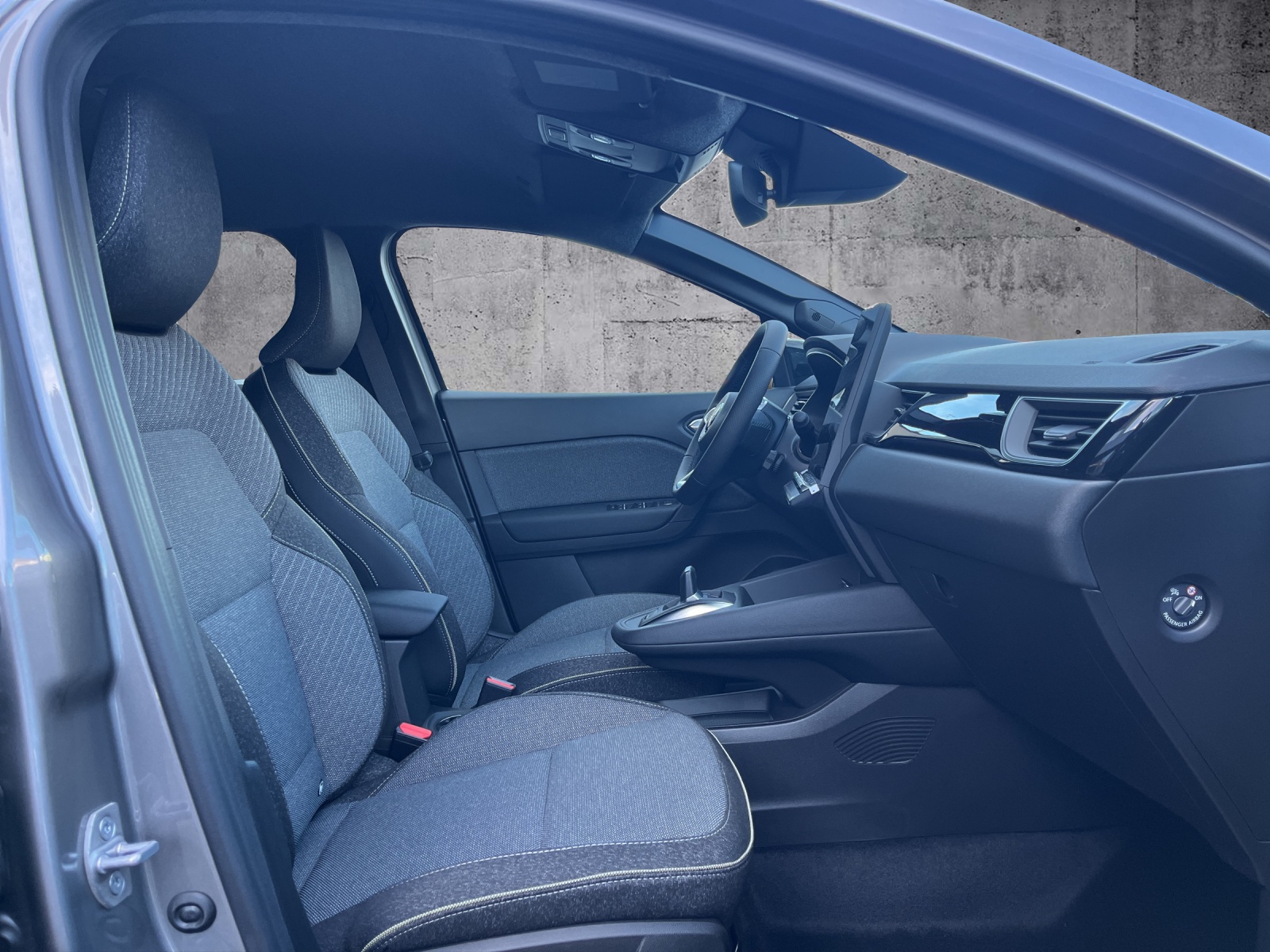 MITSUBISHI Grandis 1.8 HEV AT Intense-image-12
