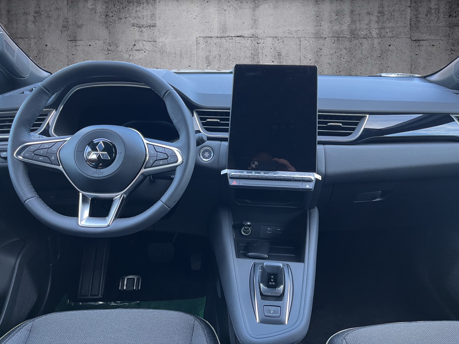 MITSUBISHI Grandis 1.8 HEV AT Intense-image-10