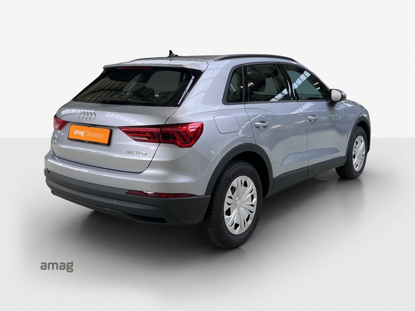 AUDI Q3 35 TFSI Attraction S-tronic-image-4