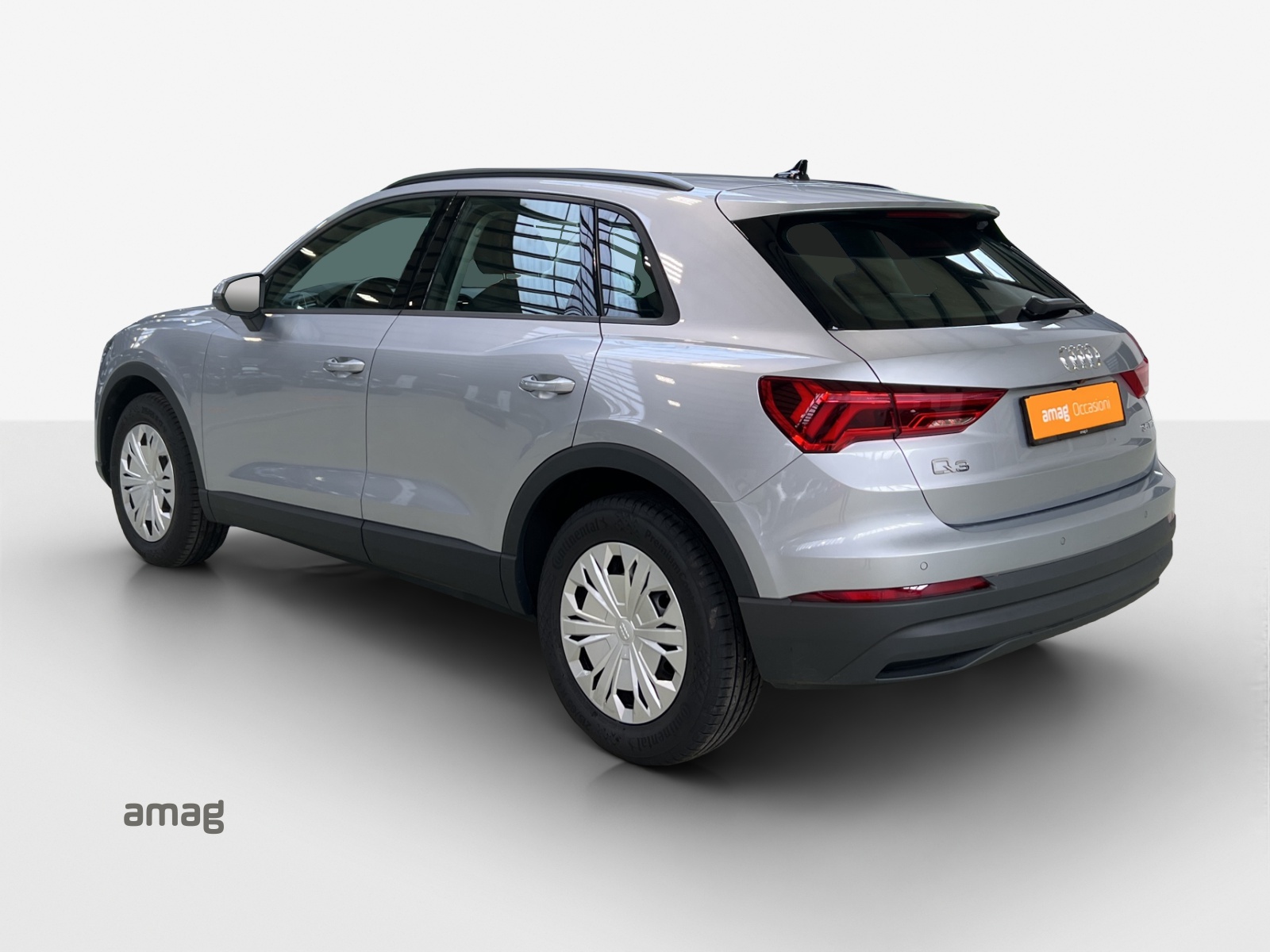 AUDI Q3 35 TFSI Attraction S-tronic-image-2