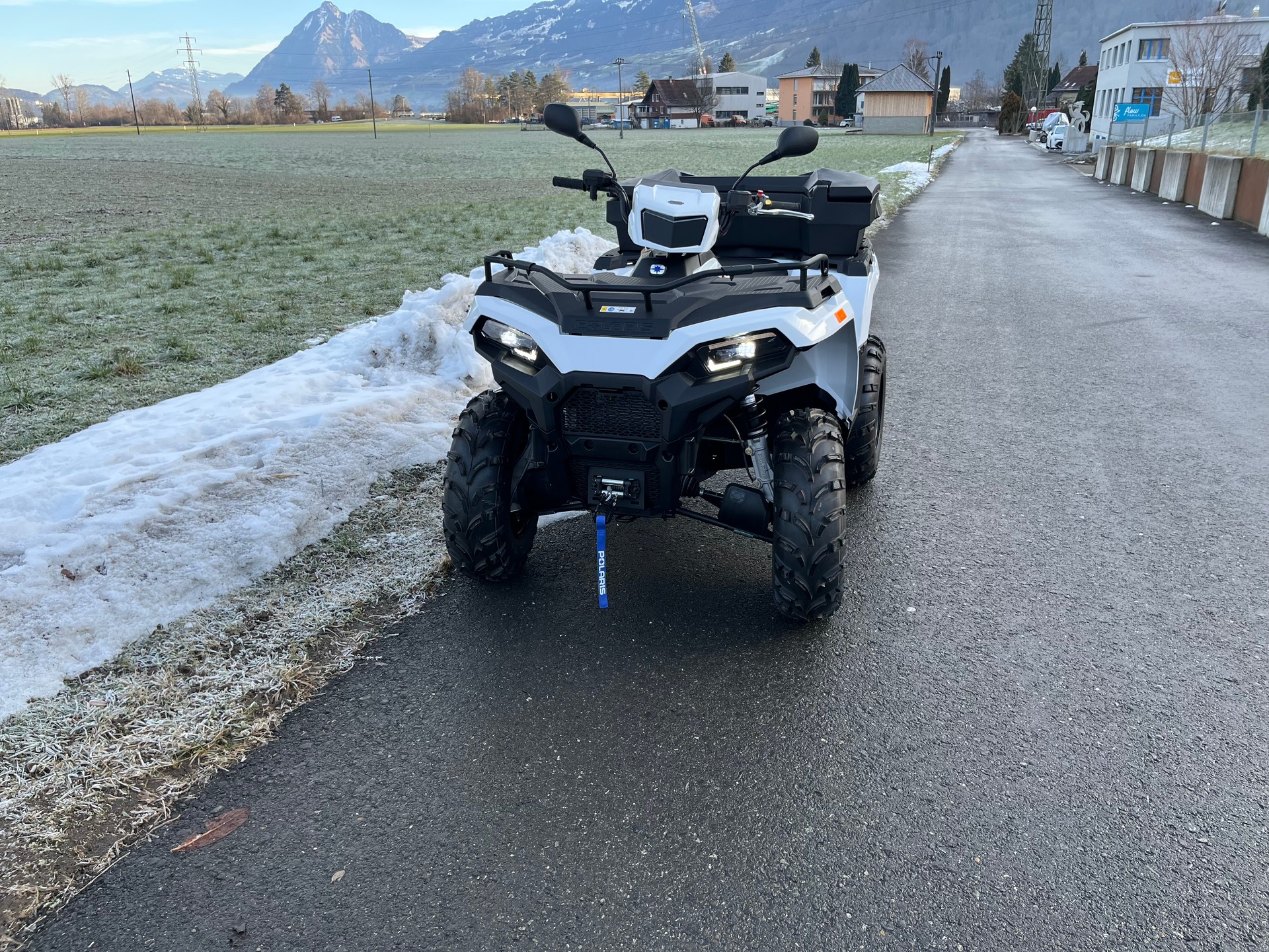 POLARIS 570-image-1