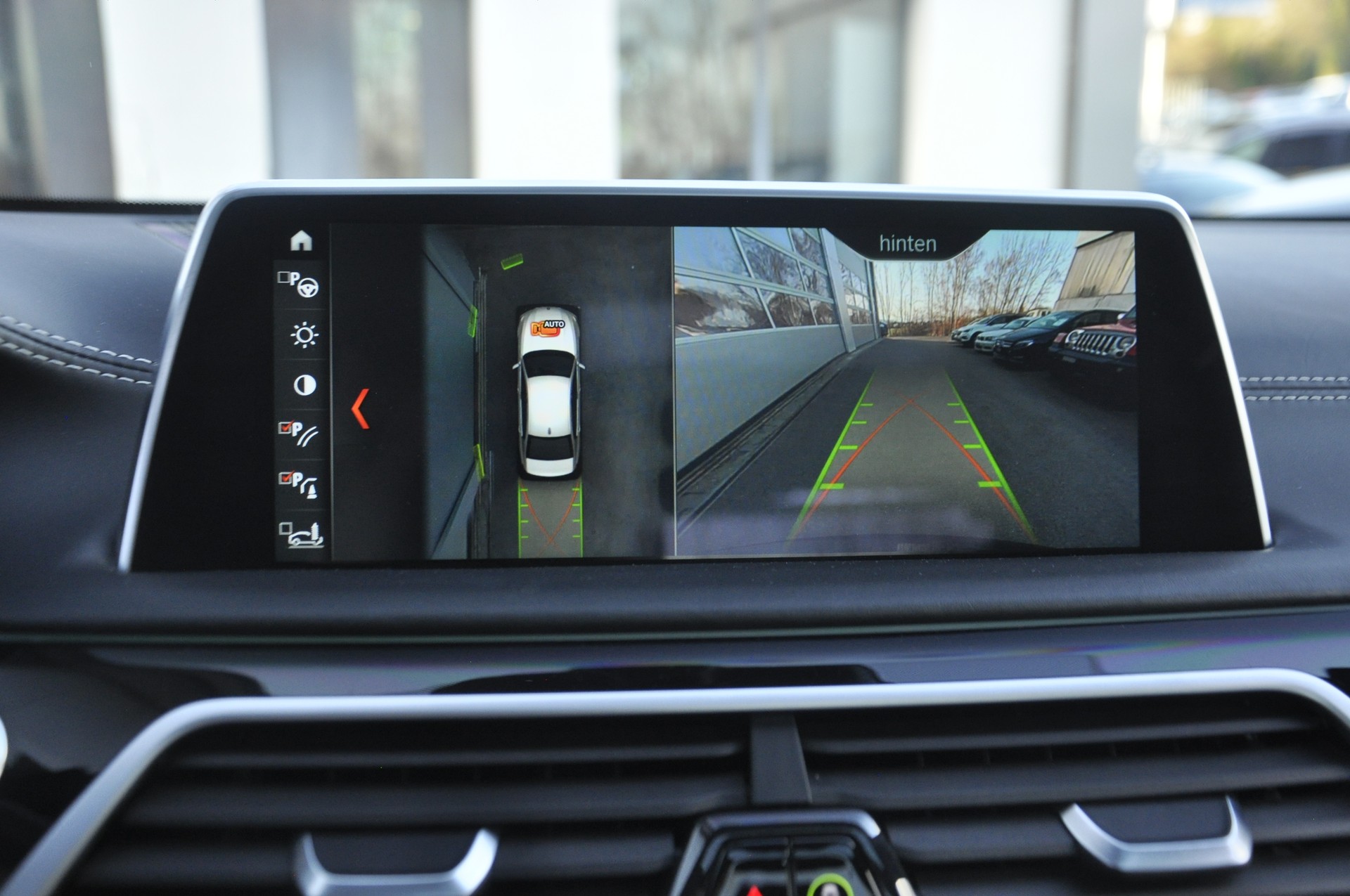 BMW 750Li xDrive Steptronic Pure Excellence-image-12