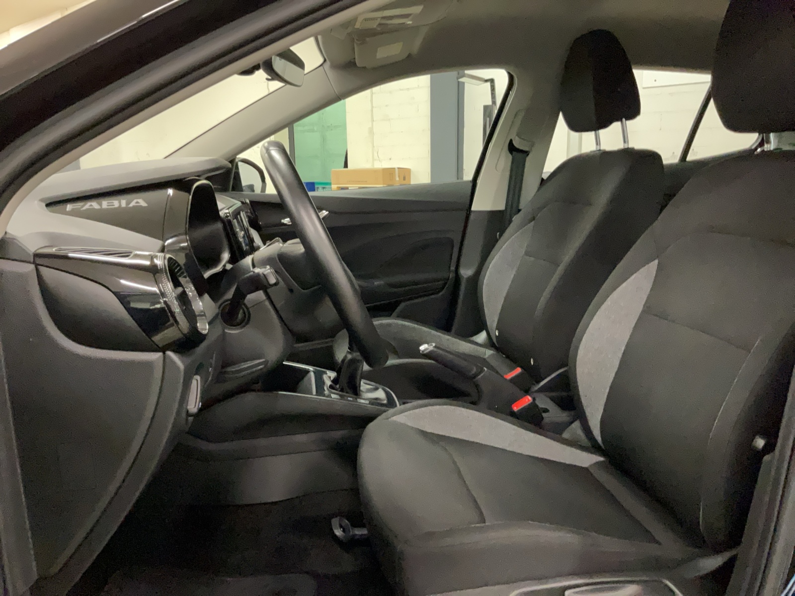 SKODA Fabia 1.0 MPI Active-image-5