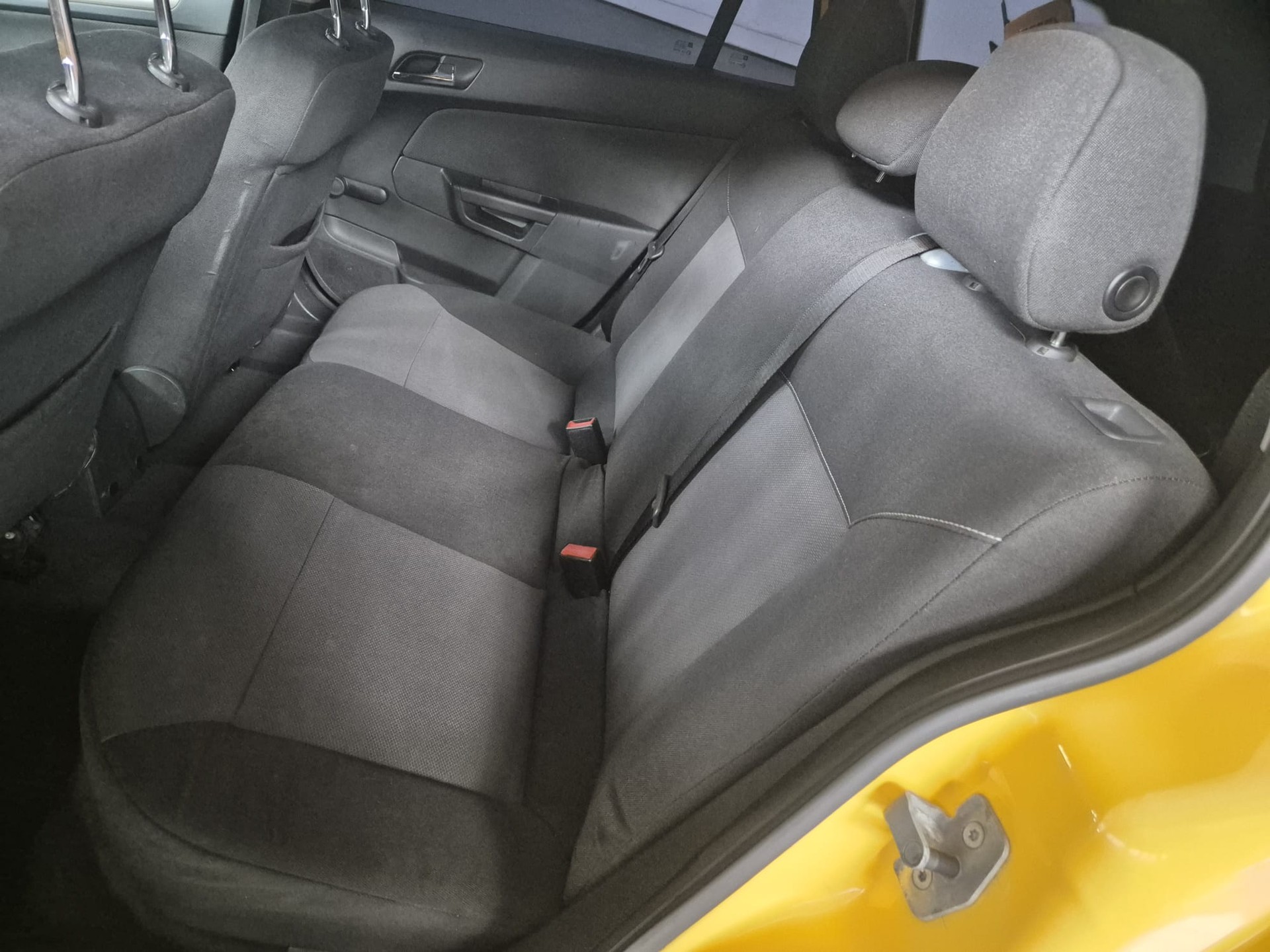 OPEL Astra Caravan 1.9 CDTi-image-3