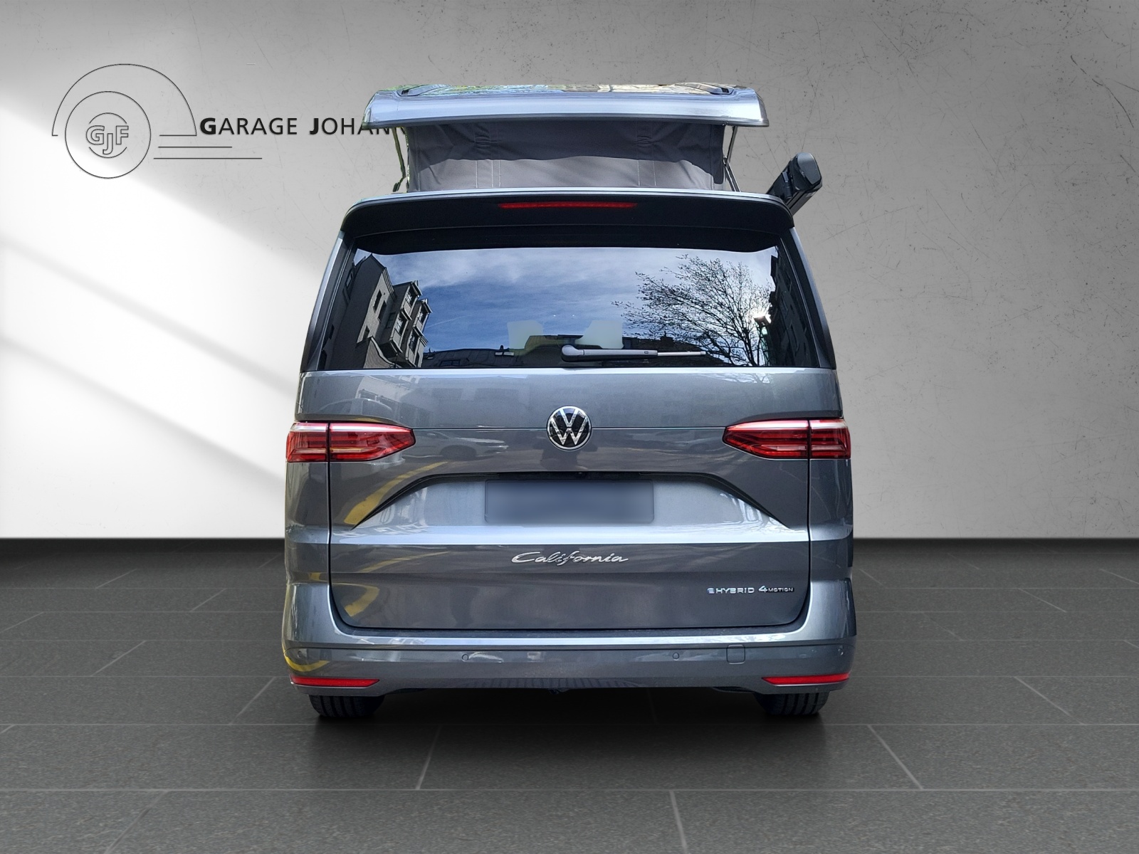 VW VW California Beach Tour Liberty eHybrid 245PS DSG 4Motion-showroom-element-3
