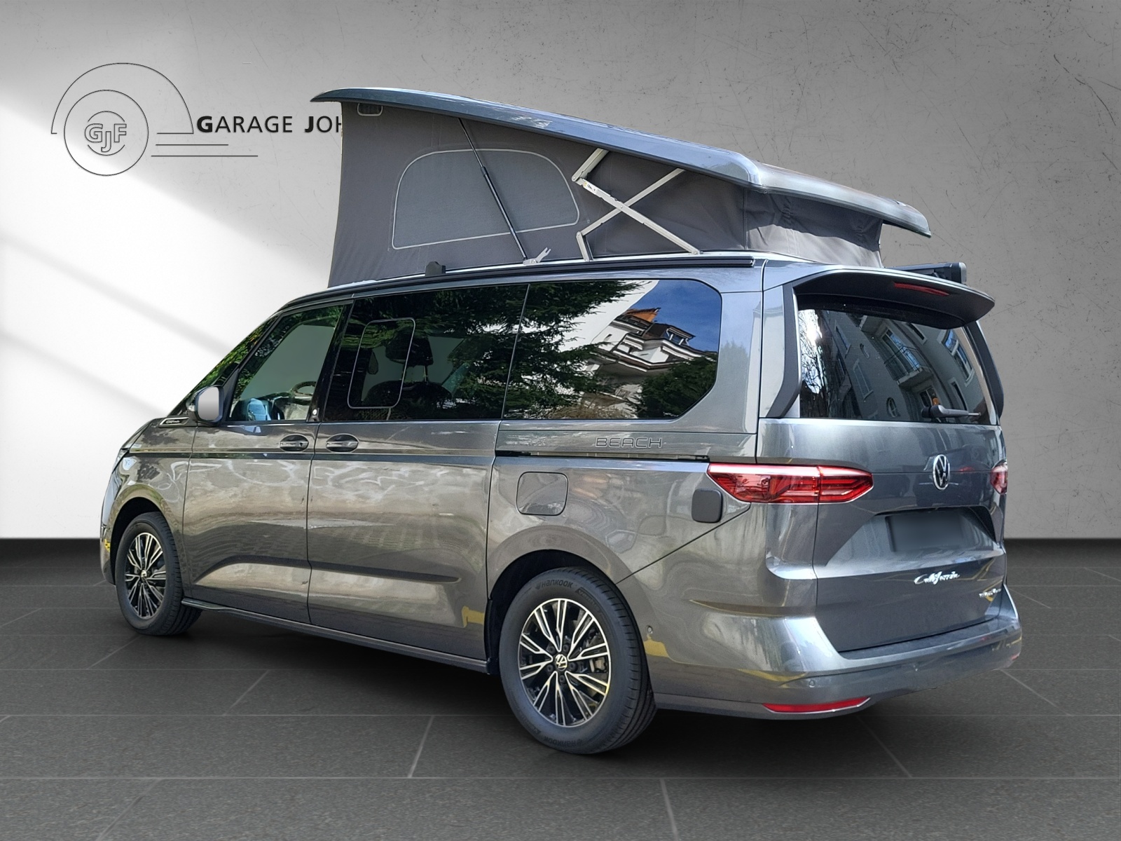VW VW California Beach Tour Liberty eHybrid 245PS DSG 4Motion-showroom-element-2