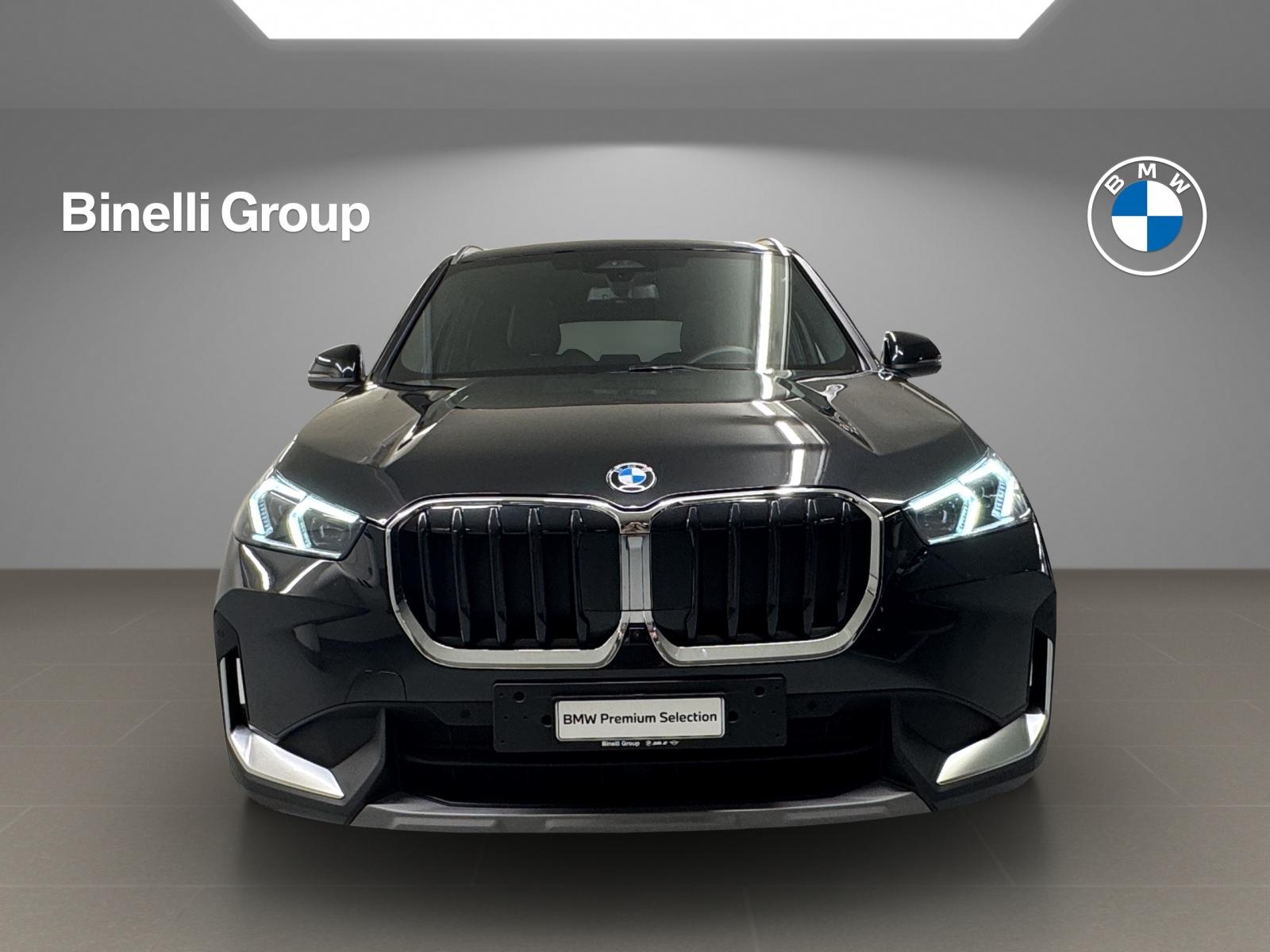 BMW X1 18i sDrive paddles-image-7
