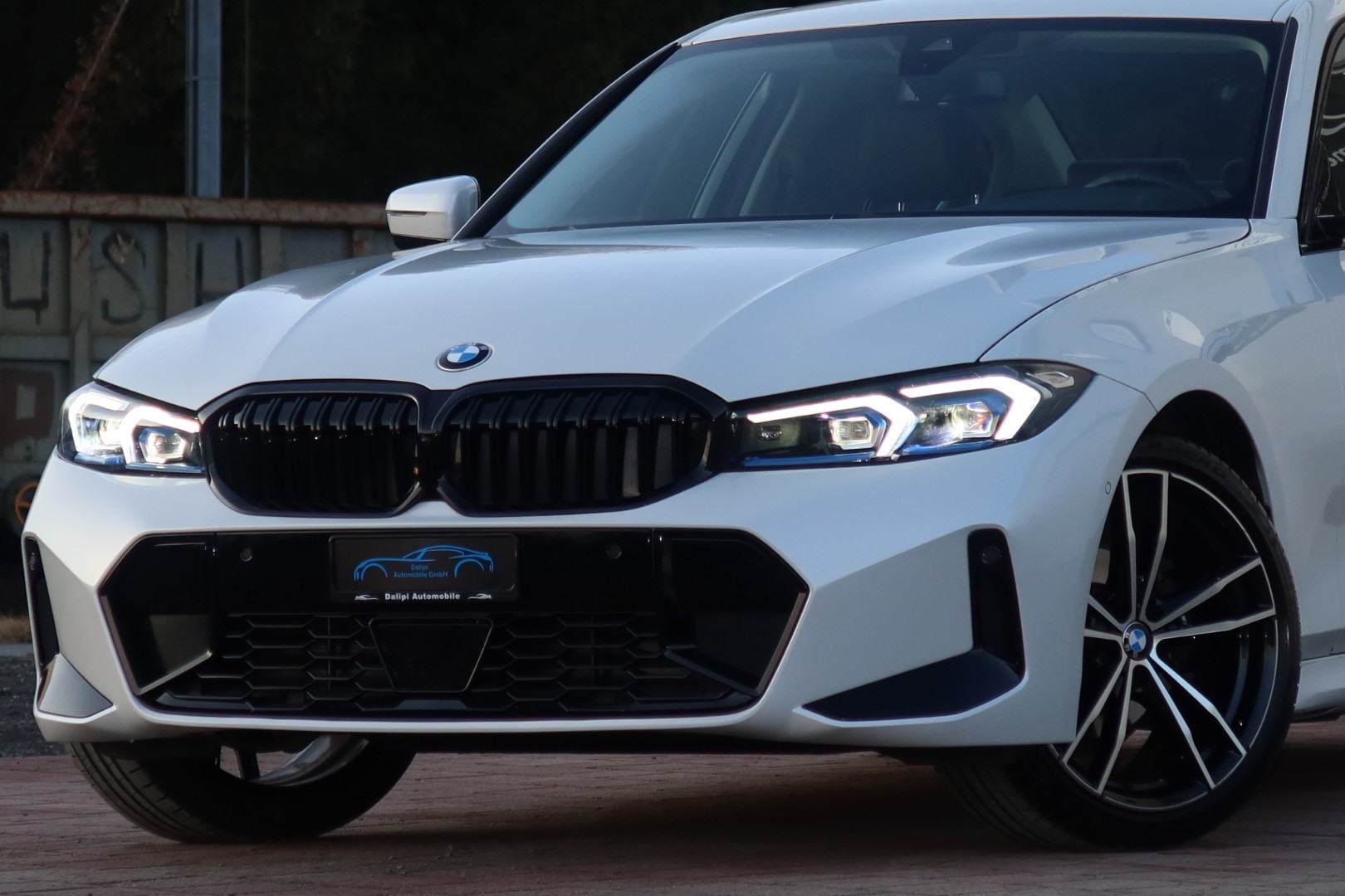 BMW 318i Steptronic M Sport-image-6