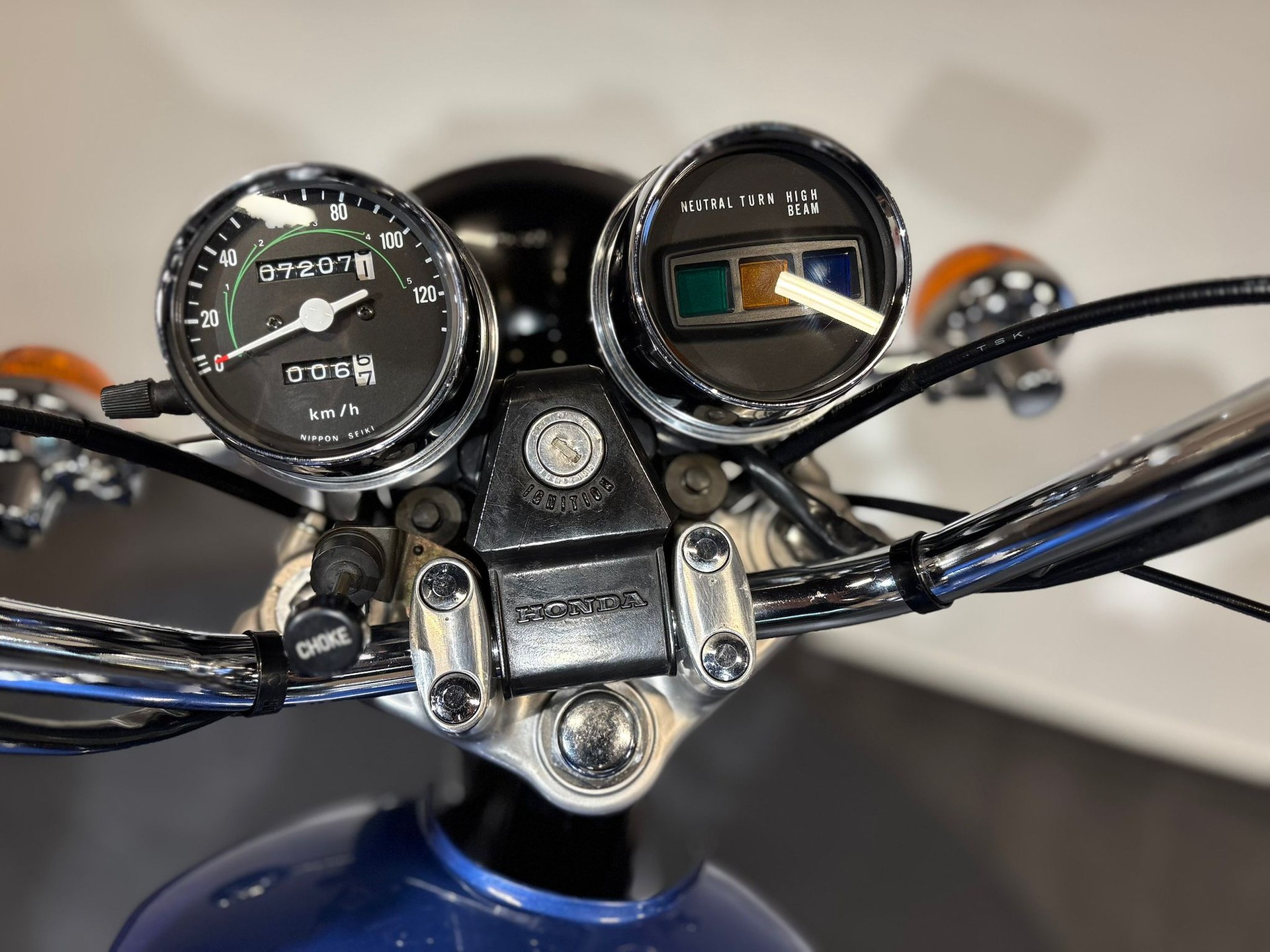 HONDA CM 125 C M-X-image-14