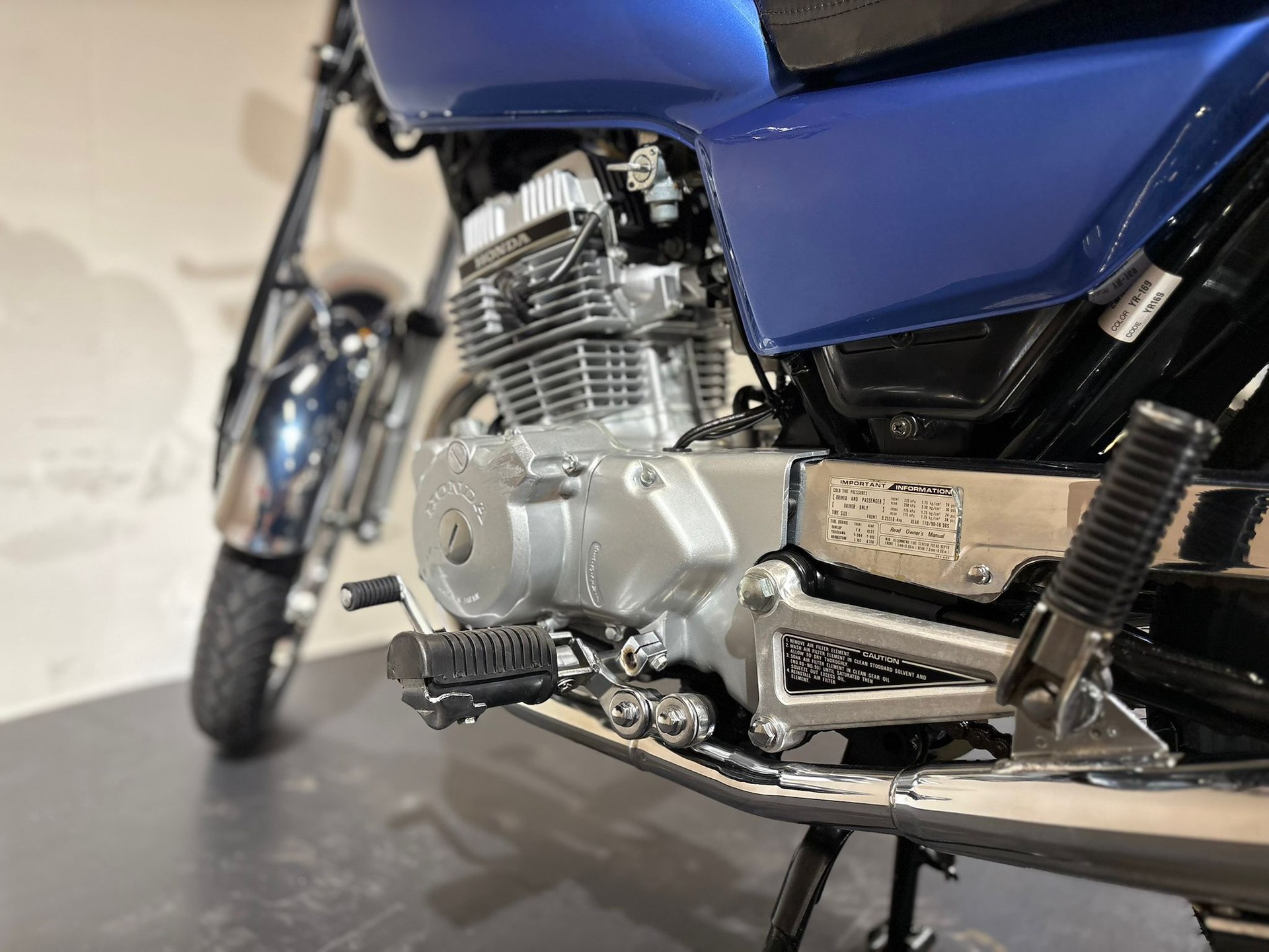 HONDA CM 125 C M-X-image-10