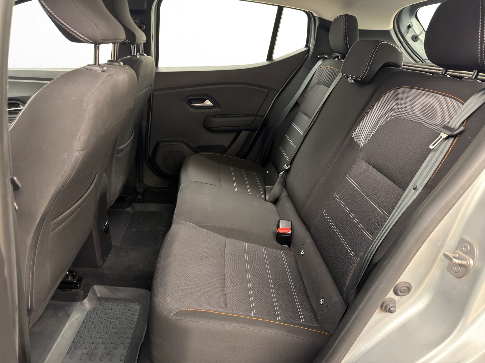 DACIA Sandero 1.0 TCe Stepway Comfort-image-8