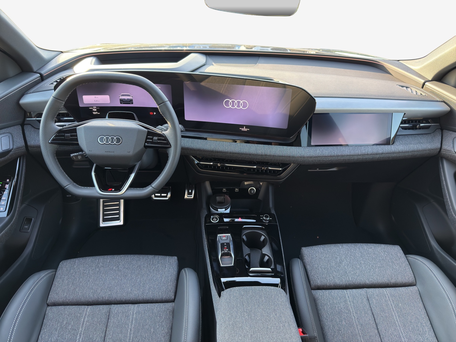 AUDI Q6 e-tron quattro-image-8