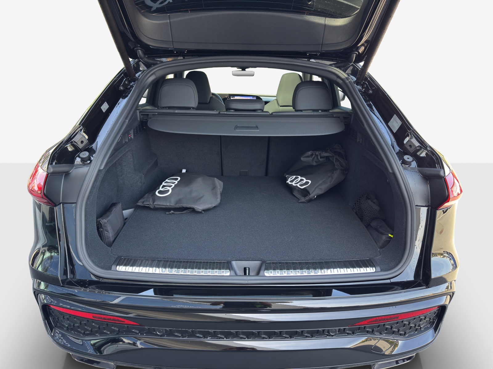 AUDI Q5 Sportback e-hybrid quattro 270 kW S-tronic-image-12