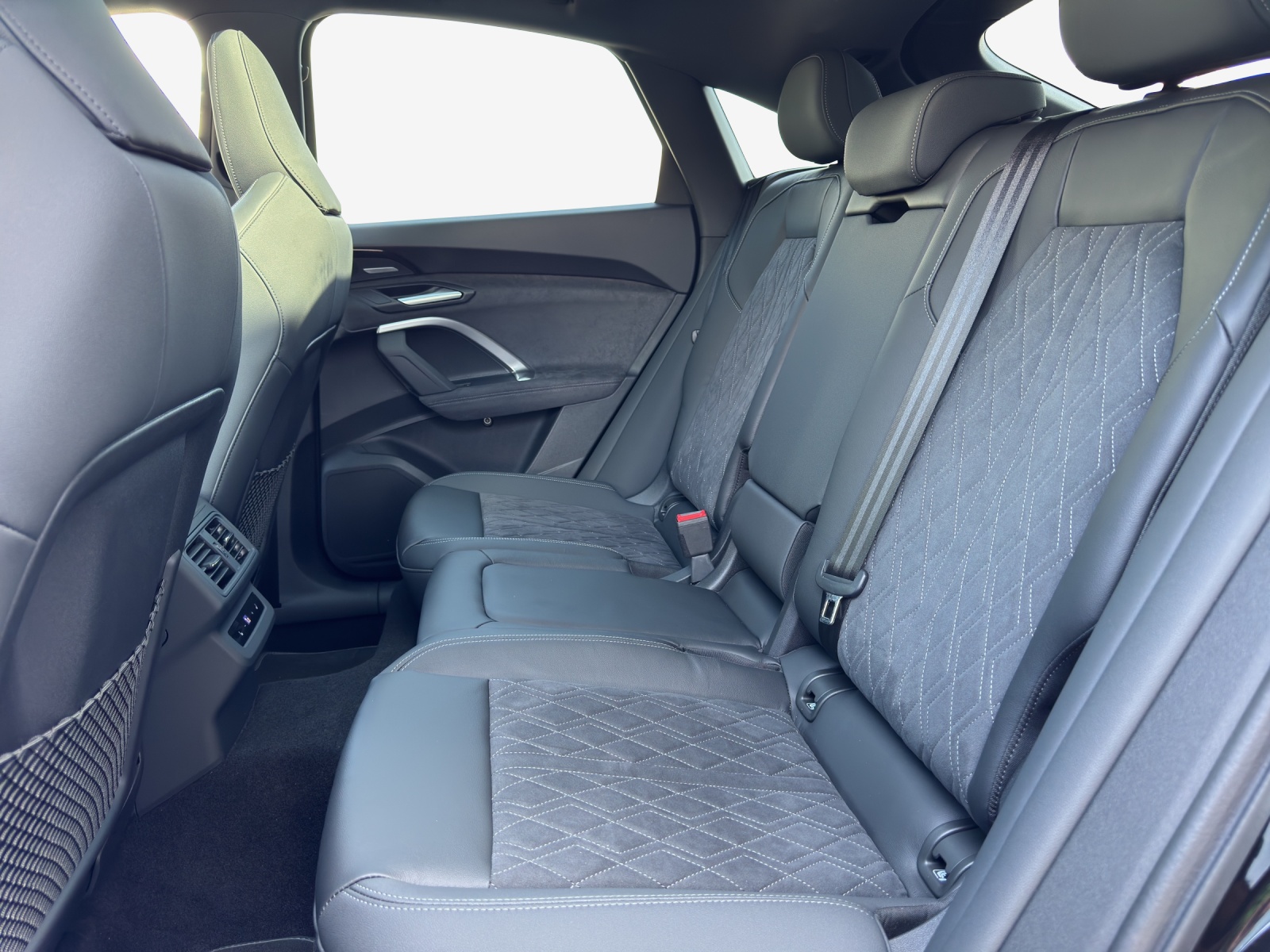 AUDI Q5 Sportback e-hybrid quattro 270 kW S-tronic-image-11