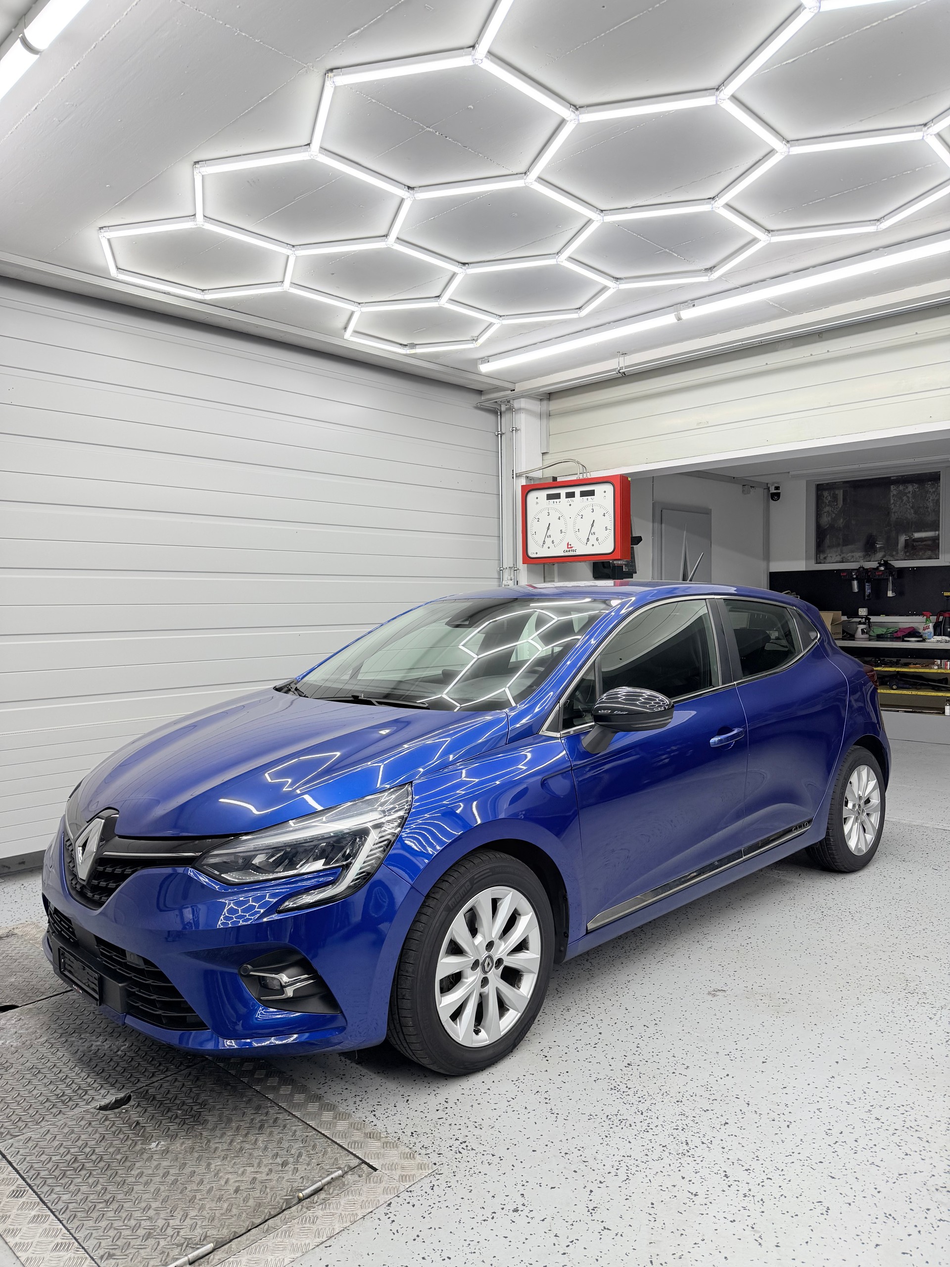 RENAULT Clio 1.3 Initiale EDC-image-0