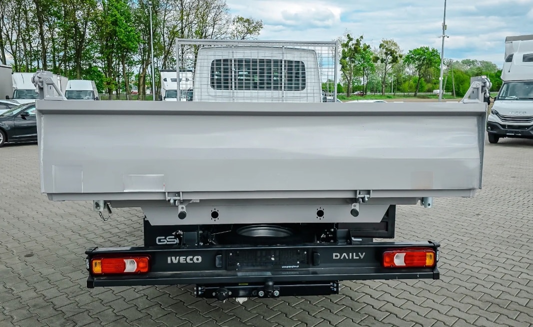 IVECO Daily 70 C 18H D-image-3