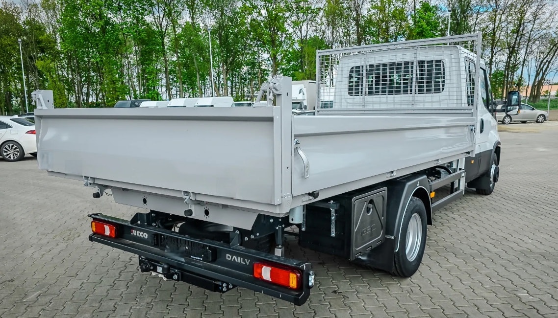 IVECO Daily 70 C 18H D-image-4