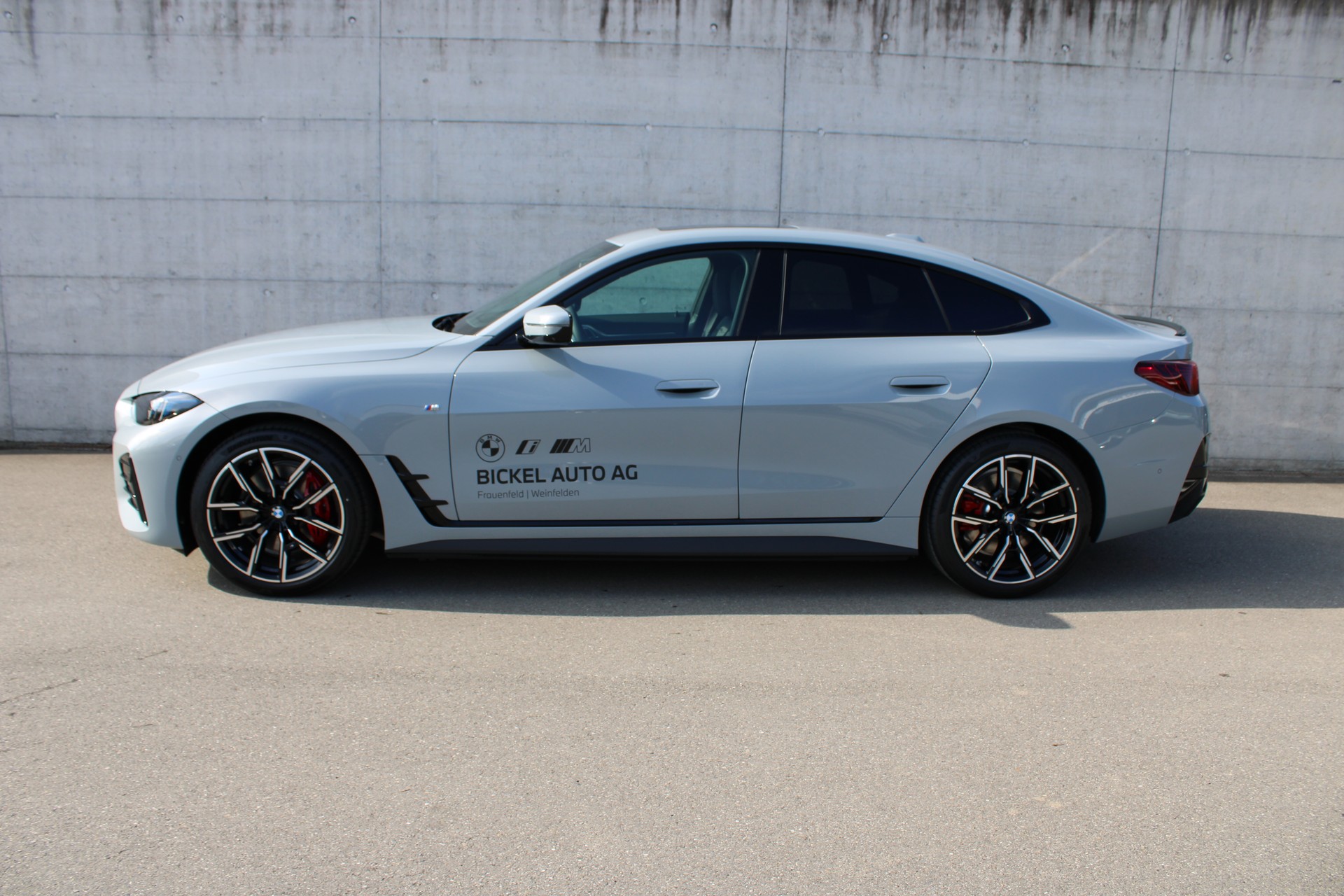 BMW i4 xDrive 40 M Sport Pro-image-2