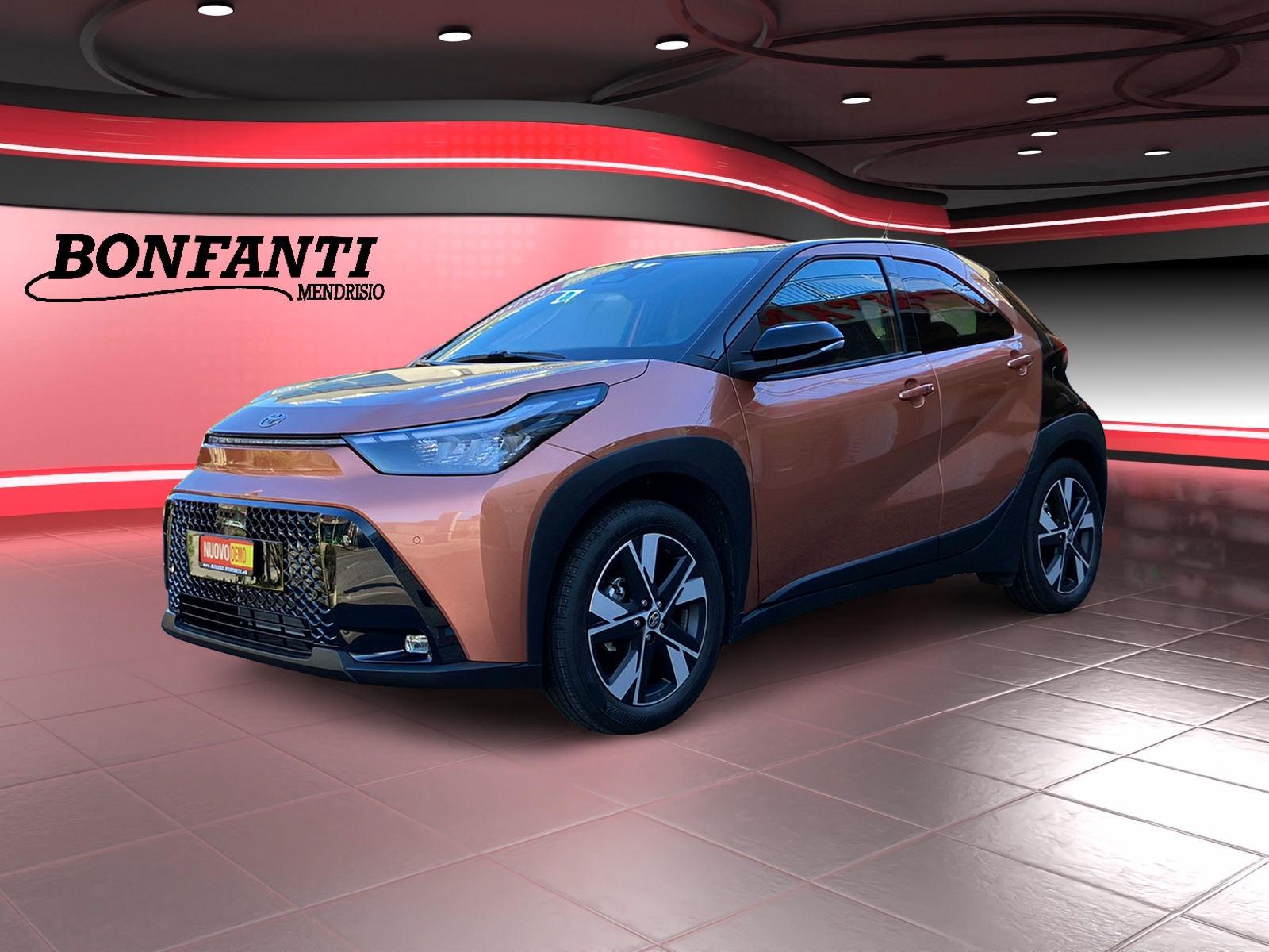 TOYOTA Aygo X 1.5 (SUV / GelÃ¤ndewagen)