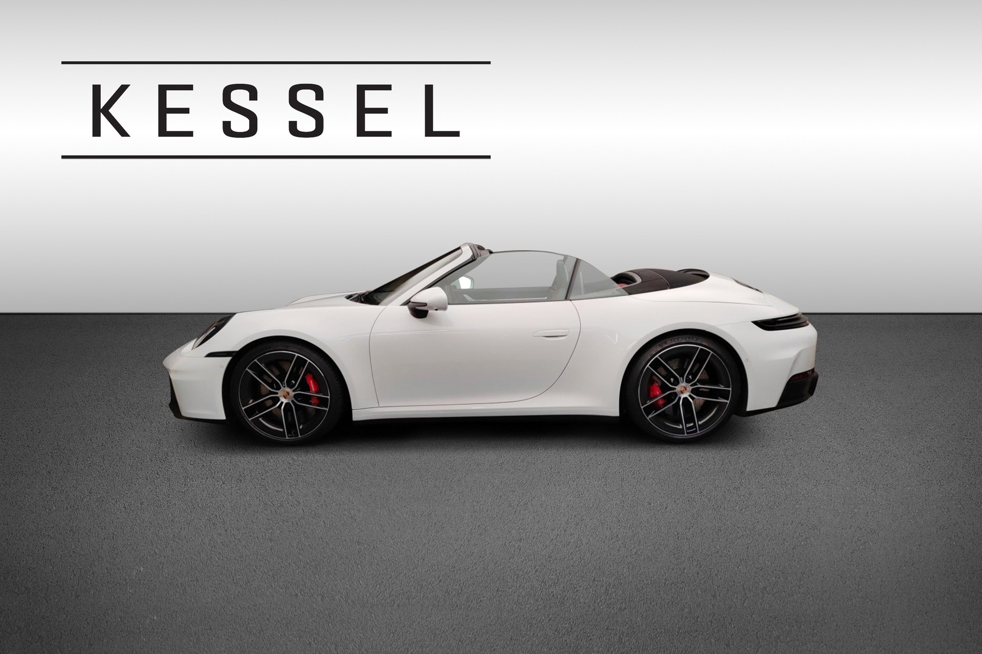 PORSCHE 911 Carrera GTS-image-3