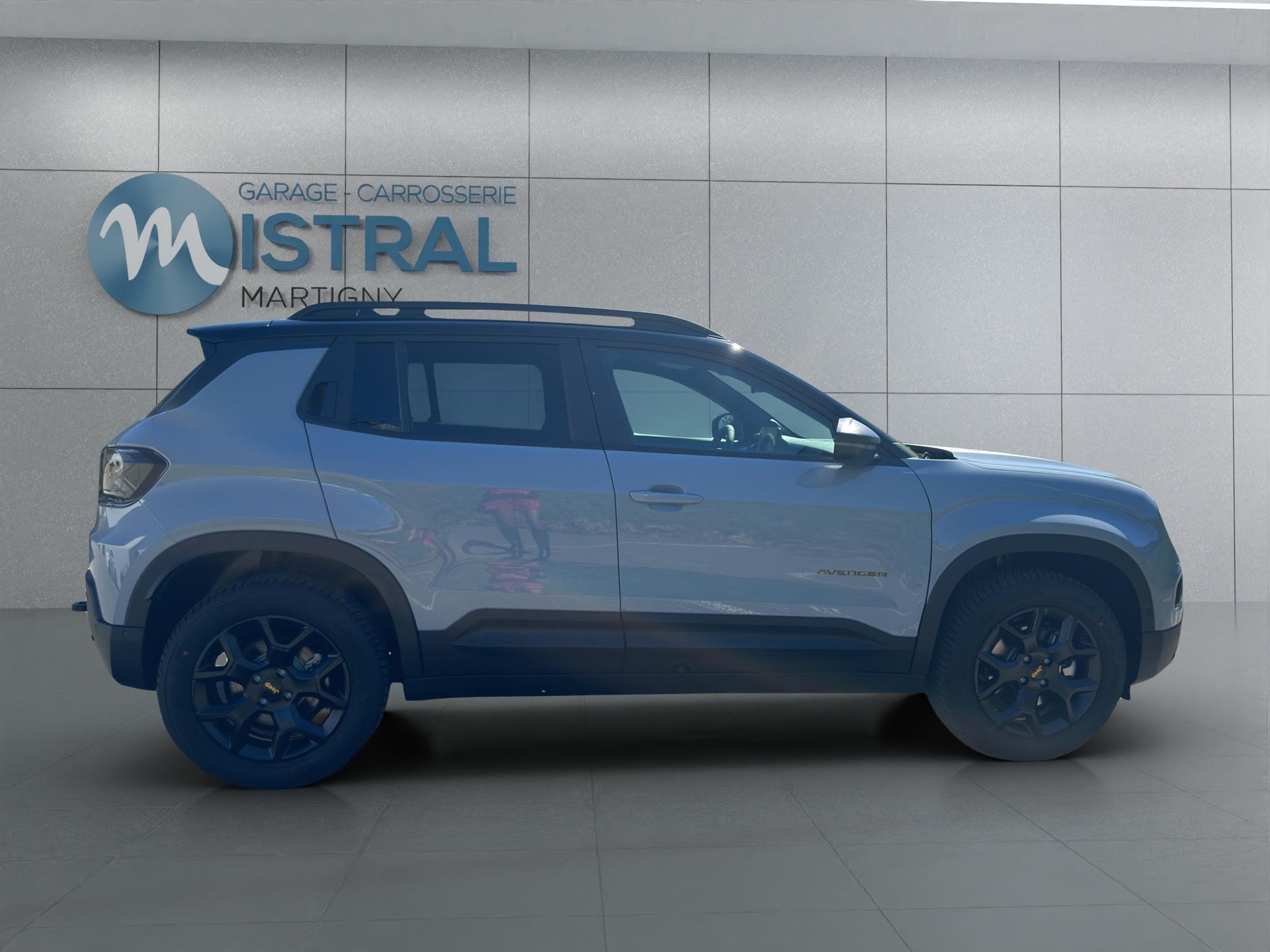JEEP Avenger 1.2 MHEV The North Face 4xe-image-5