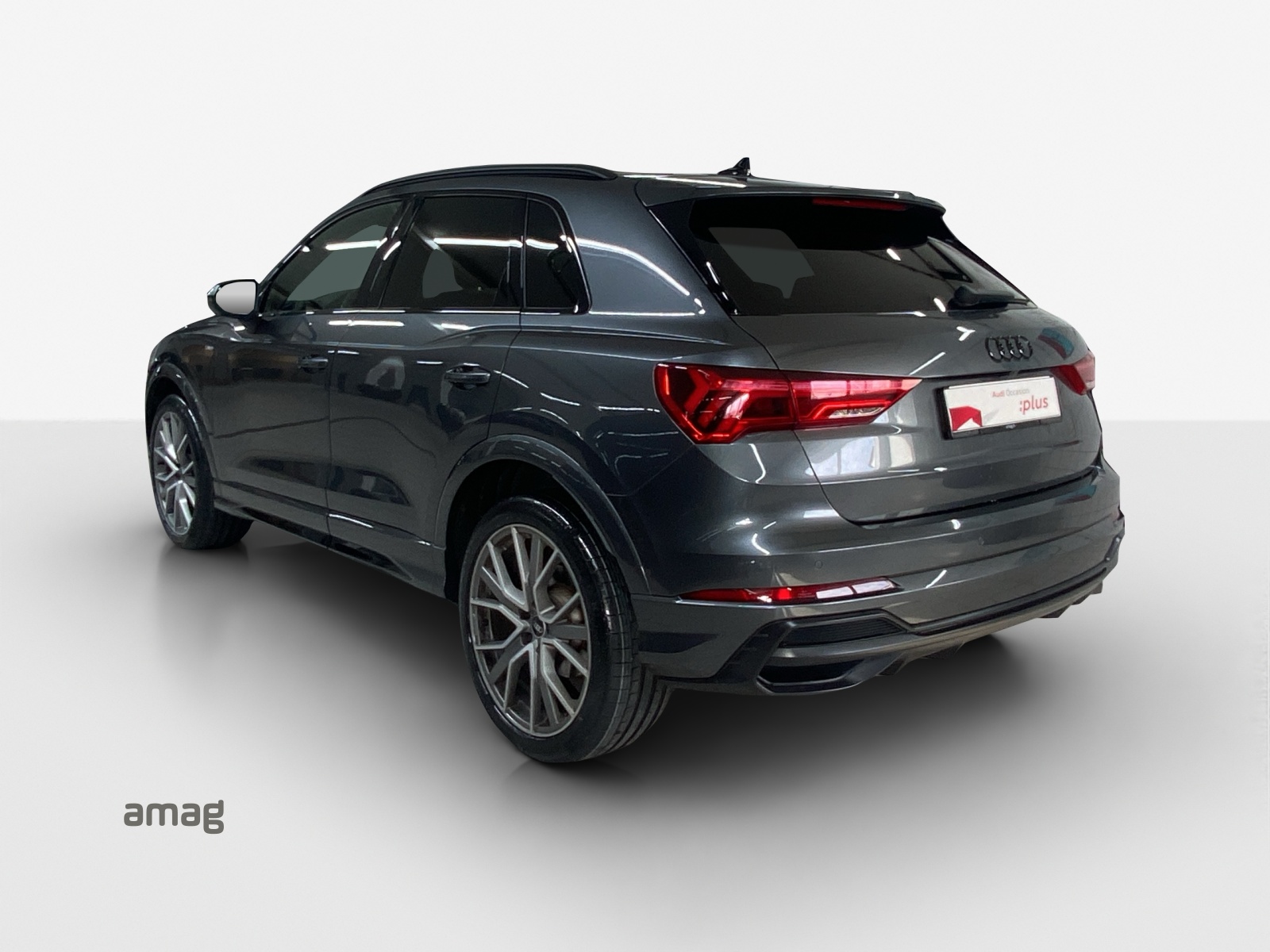AUDI Q3 35 TFSI S line Attraction S-tronic-image-2