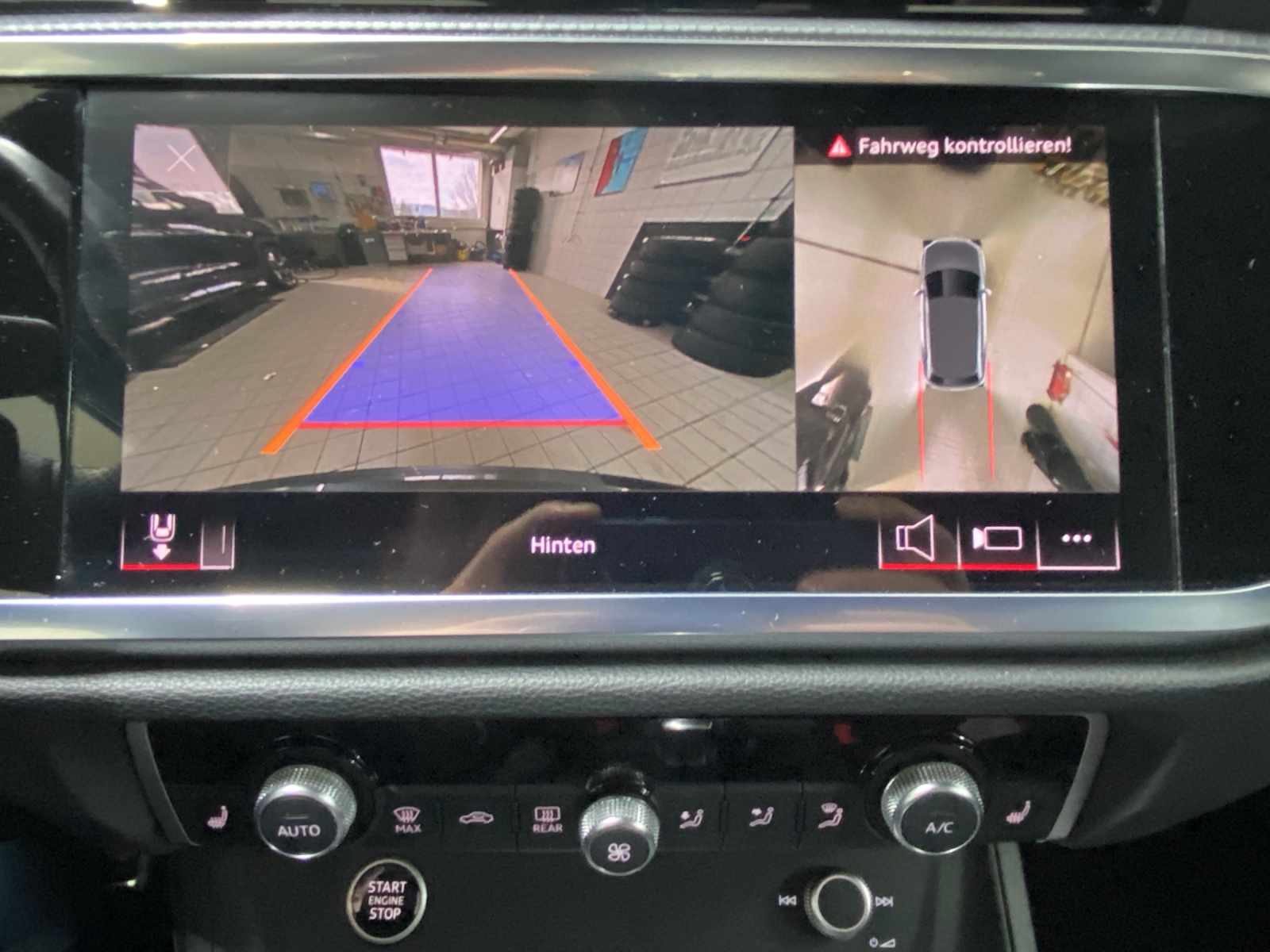 AUDI Q3 35 TFSI S line Attraction S-tronic-image-13