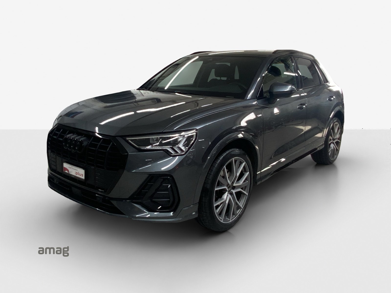 AUDI Q3 35 TFSI S line Attraction S-tronic-image-0