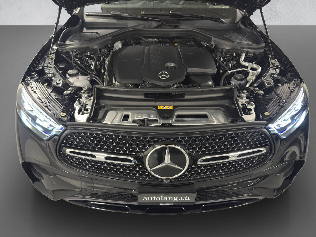 MERCEDES-BENZ GLC 220 d AMG Line 4Matic-image-8
