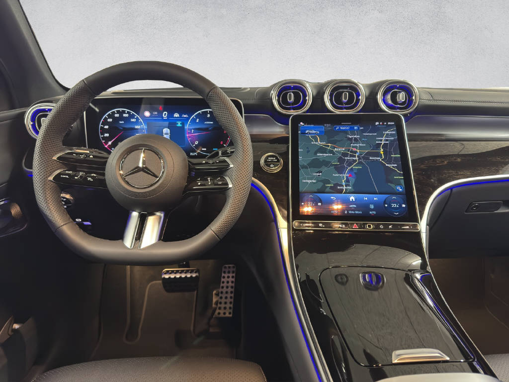 MERCEDES-BENZ GLC 220 d AMG Line 4Matic-image-13