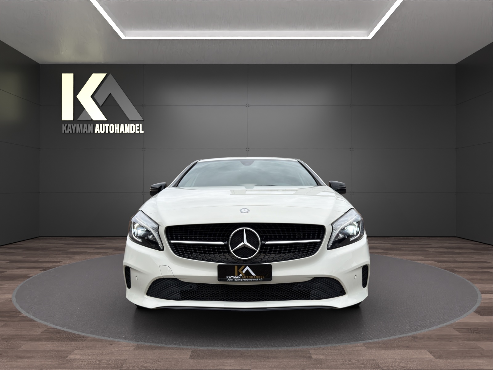 MERCEDES-BENZ A 180 Night Star 7G-DCT Ab MFK | Top Angebot inkl Garantie-image-1