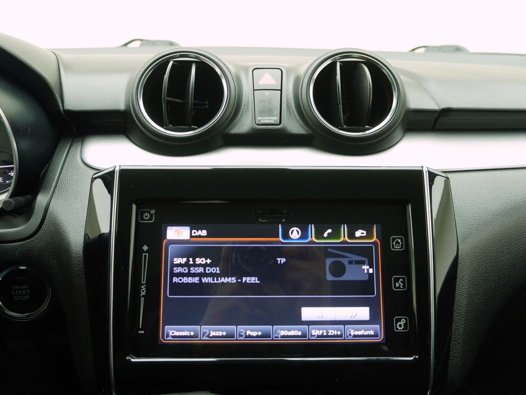 SUZUKI Swift 1.2 Piz Sulai Top Hybrid 4x4-image-17