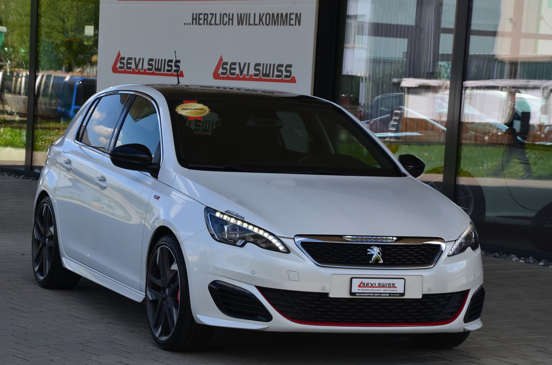 PEUGEOT 308 1.6 GTi*Ab MFK 16.02.2026, 1 Jahr oder 20000km Garantie auf Motor und Getriebe*-image-0