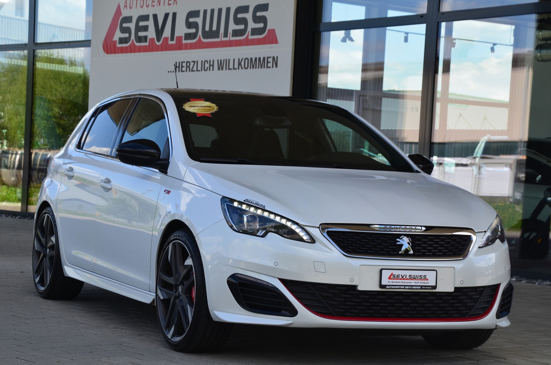 PEUGEOT 308 1.6 GTi*Ab MFK 16.02.2026, 1 Jahr oder 20000km Garantie auf Motor und Getriebe*-image-1