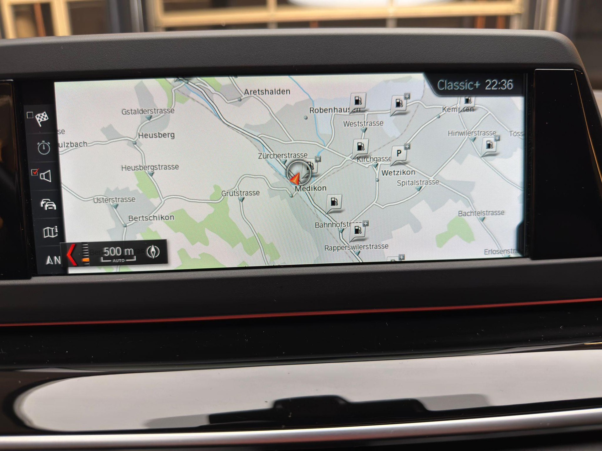 BMW 530i xDrive-image-23