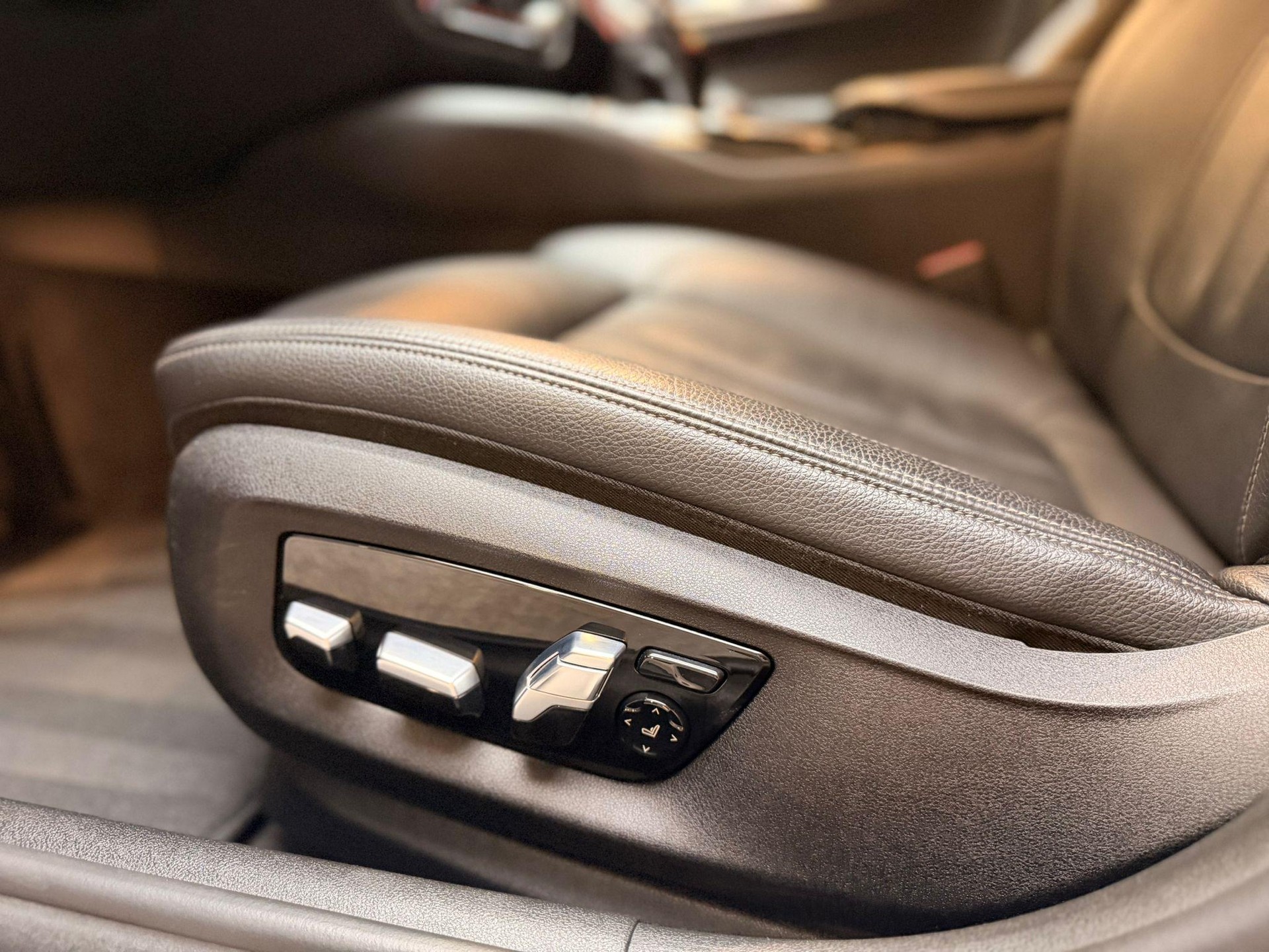 BMW 530i xDrive-image-25