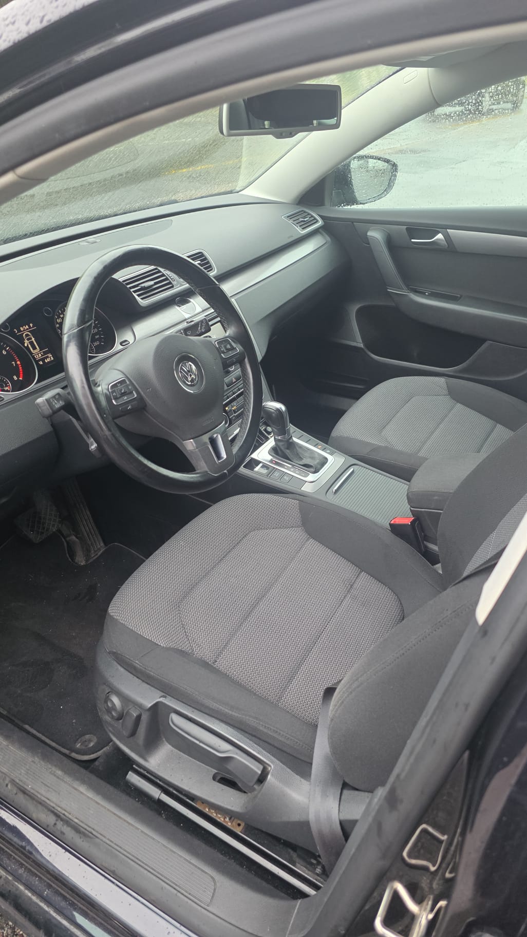 VW Passat Variant 1.8 TSI Comfortline DSG-image-4