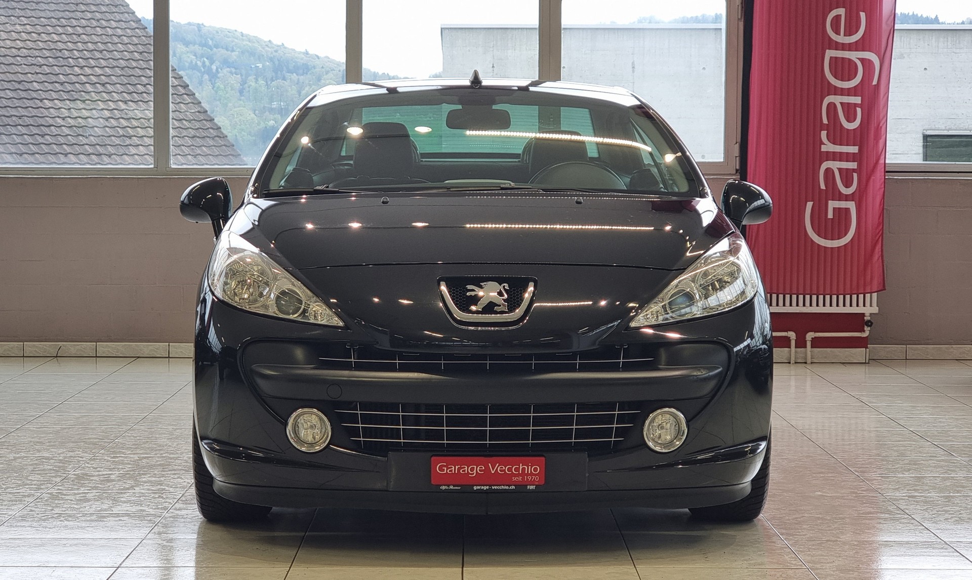 PEUGEOT 207 CC 1.6 16V Turbo Roland Garros
