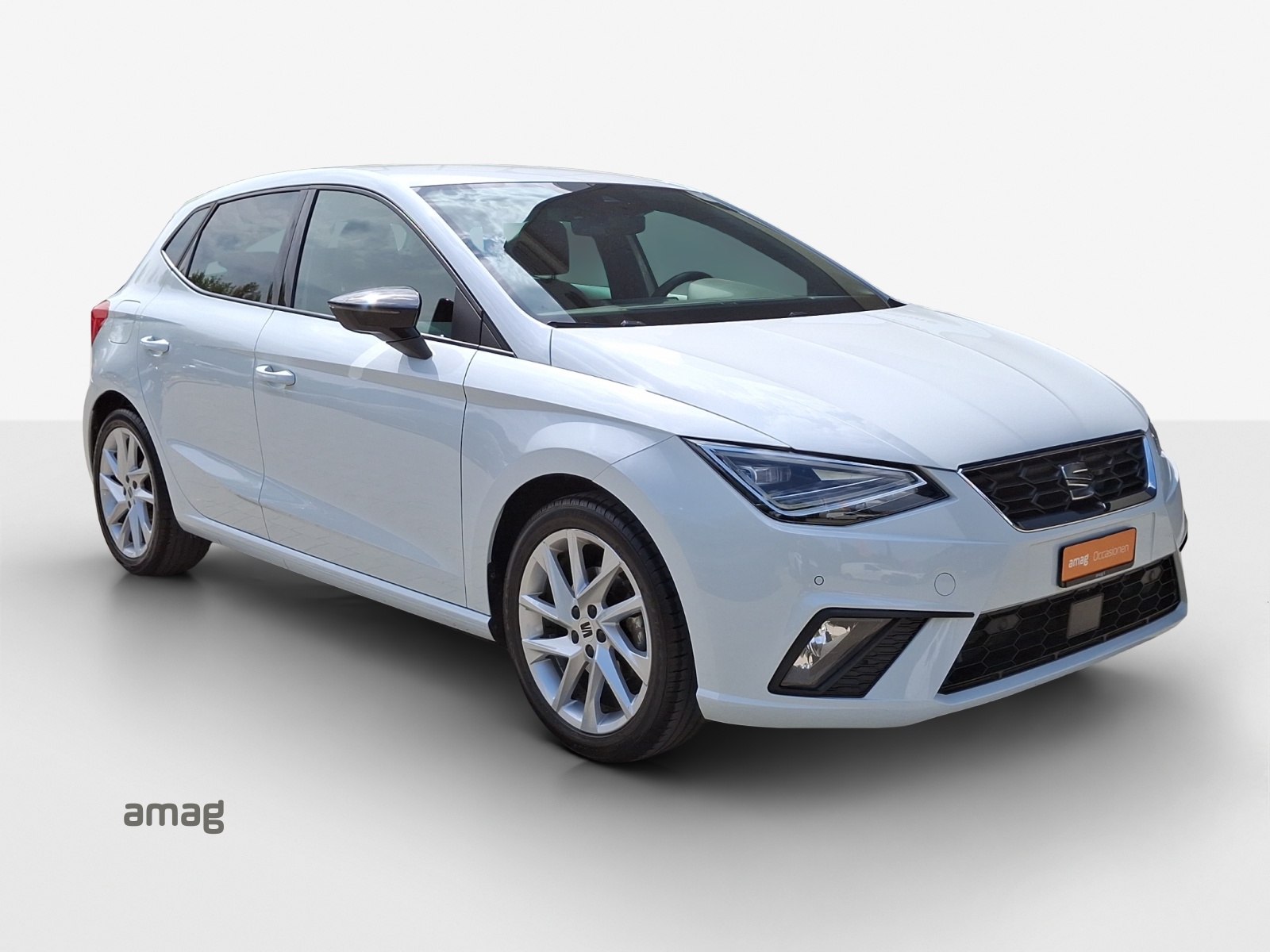 SEAT Ibiza 1.0 EcoTSI Hola FR DSG-image-6
