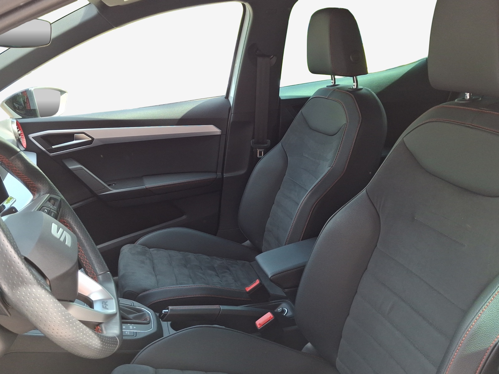SEAT Ibiza 1.0 EcoTSI Hola FR DSG-image-7