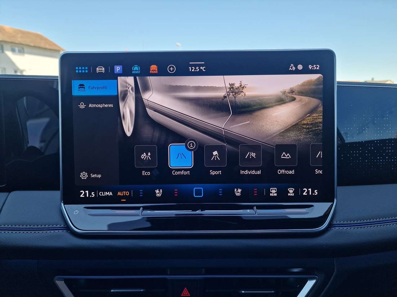 VW Tiguan 2.0 TSI DSG R-Line 4Motion-image-23