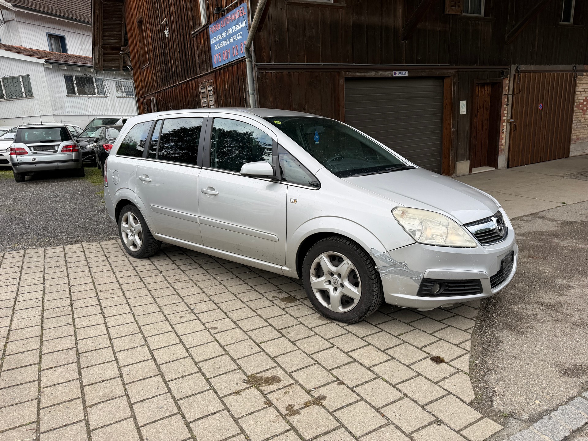 OPEL Zafira 1.9 CDTI Enjoy Automatic-image-7