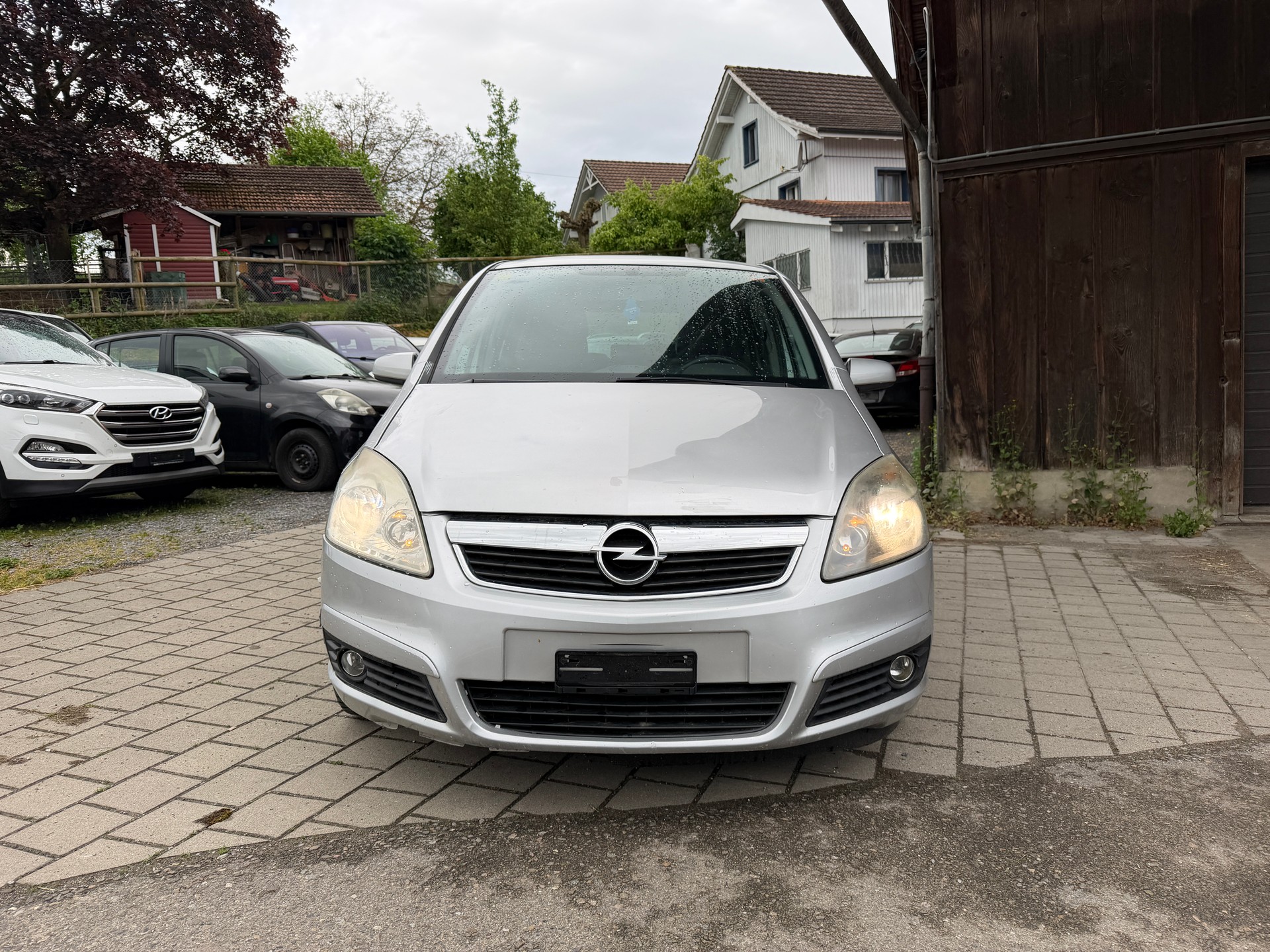 OPEL Zafira 1.9 CDTI Enjoy Automatic-image-0