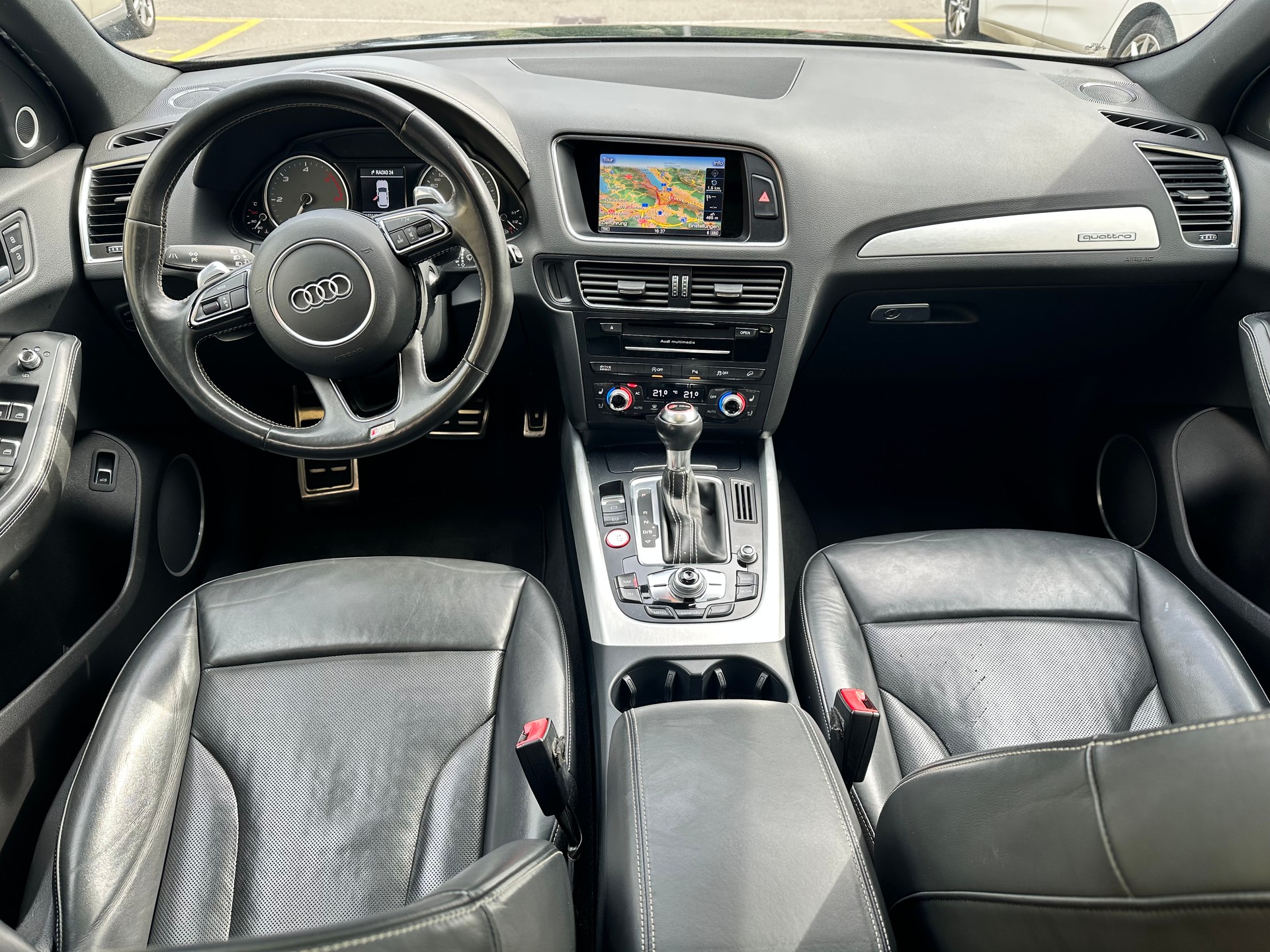 AUDI SQ5 3.0 TDI quattro tiptronic-image-11