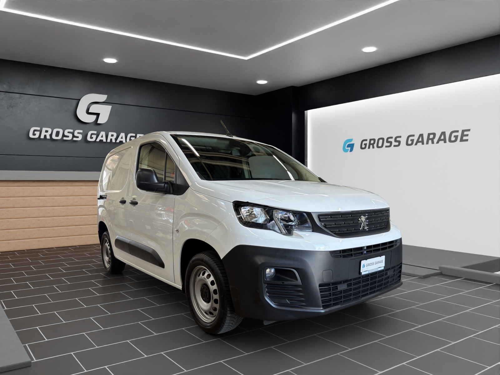 PEUGEOT Partner 1.5HDi s/sPr.EAT8-image-0