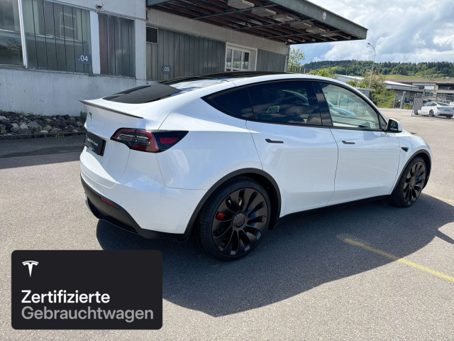 TESLA Model Y Performance-image-8